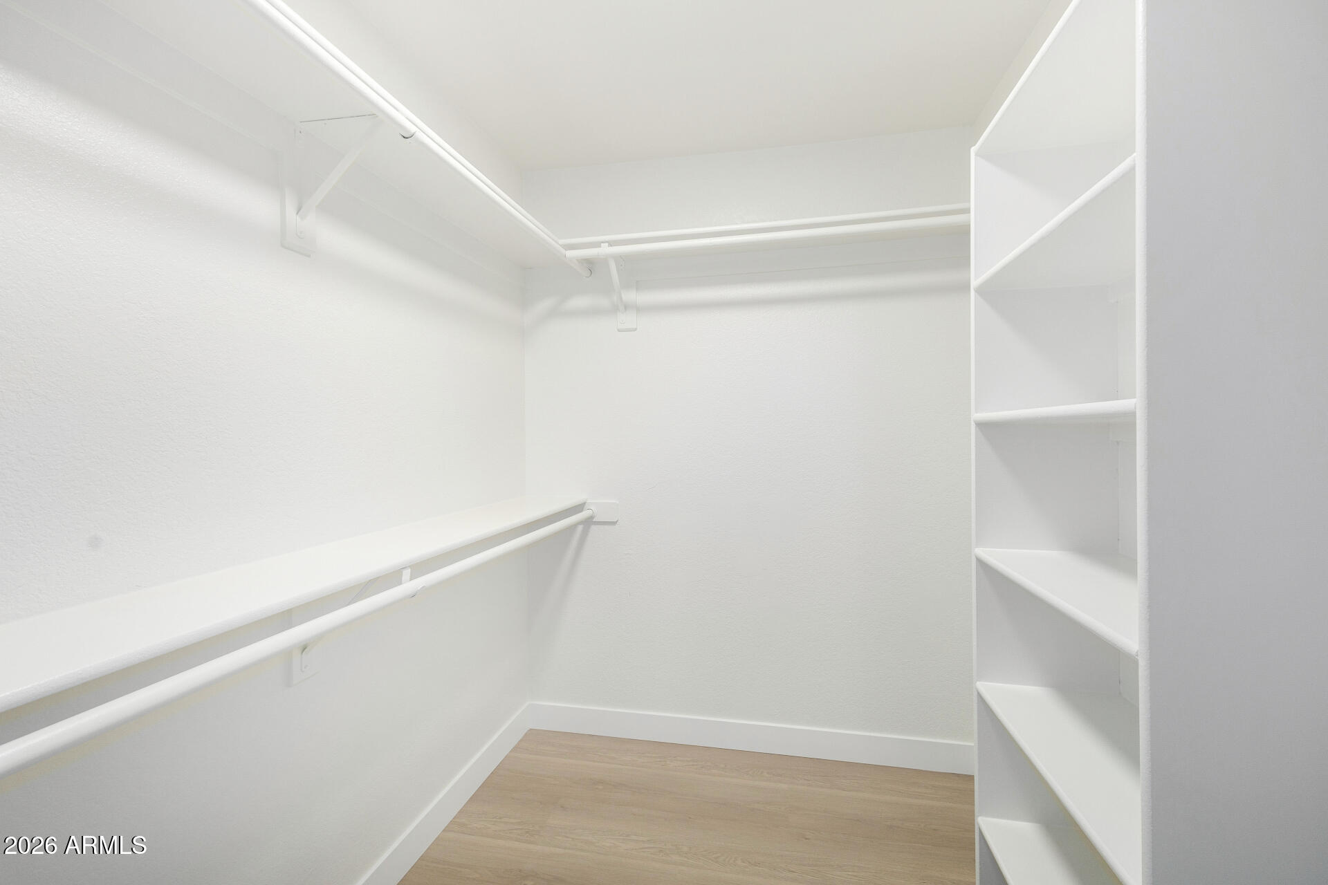 6565 E QUARTZ Street