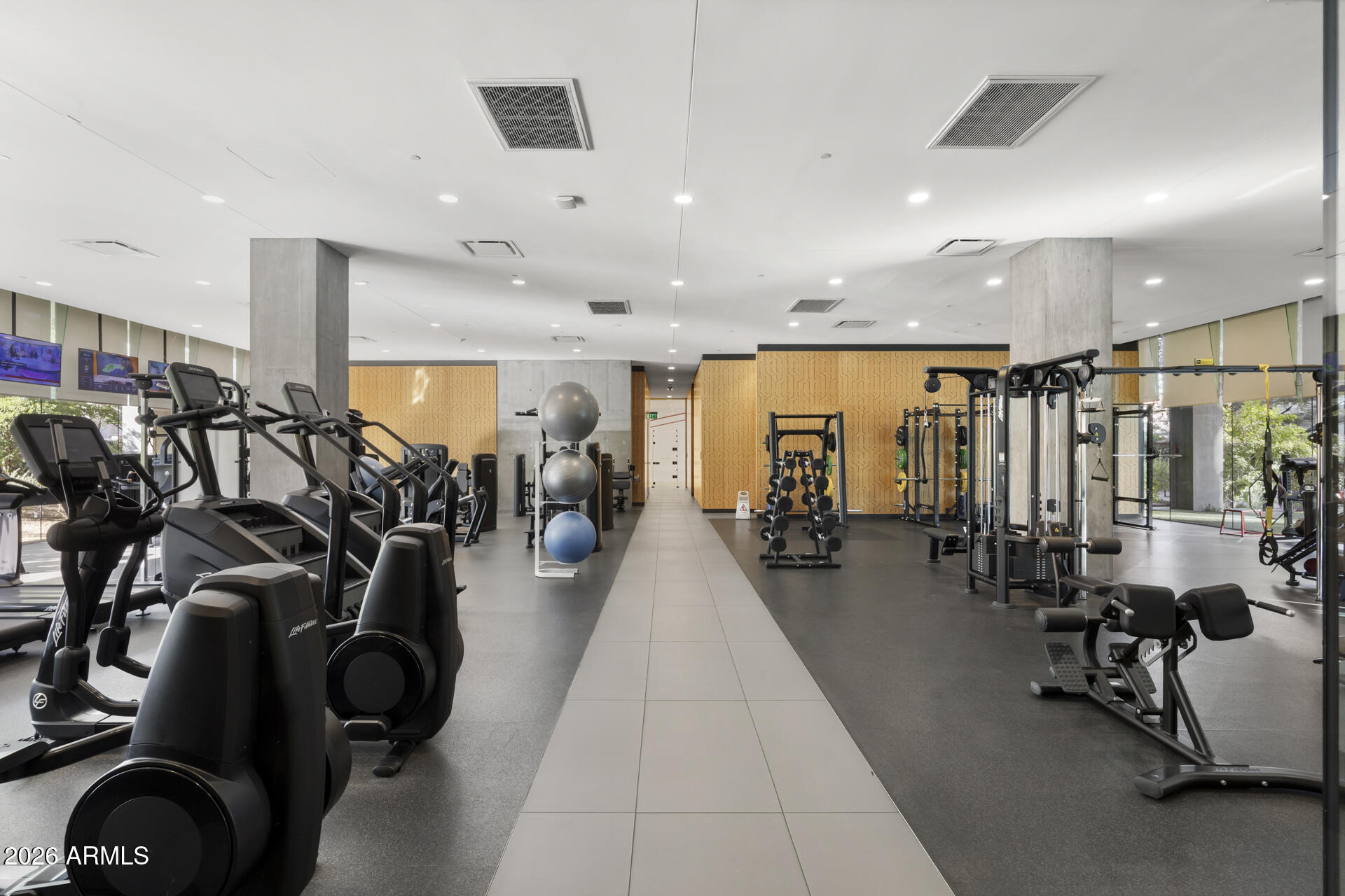 7120 E KIERLAND Boulevard 310