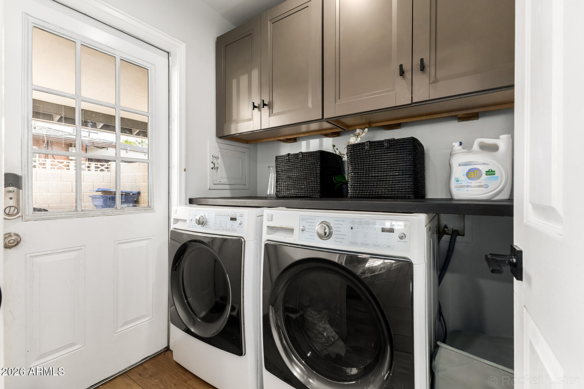 1903 E PALO VERDE Drive