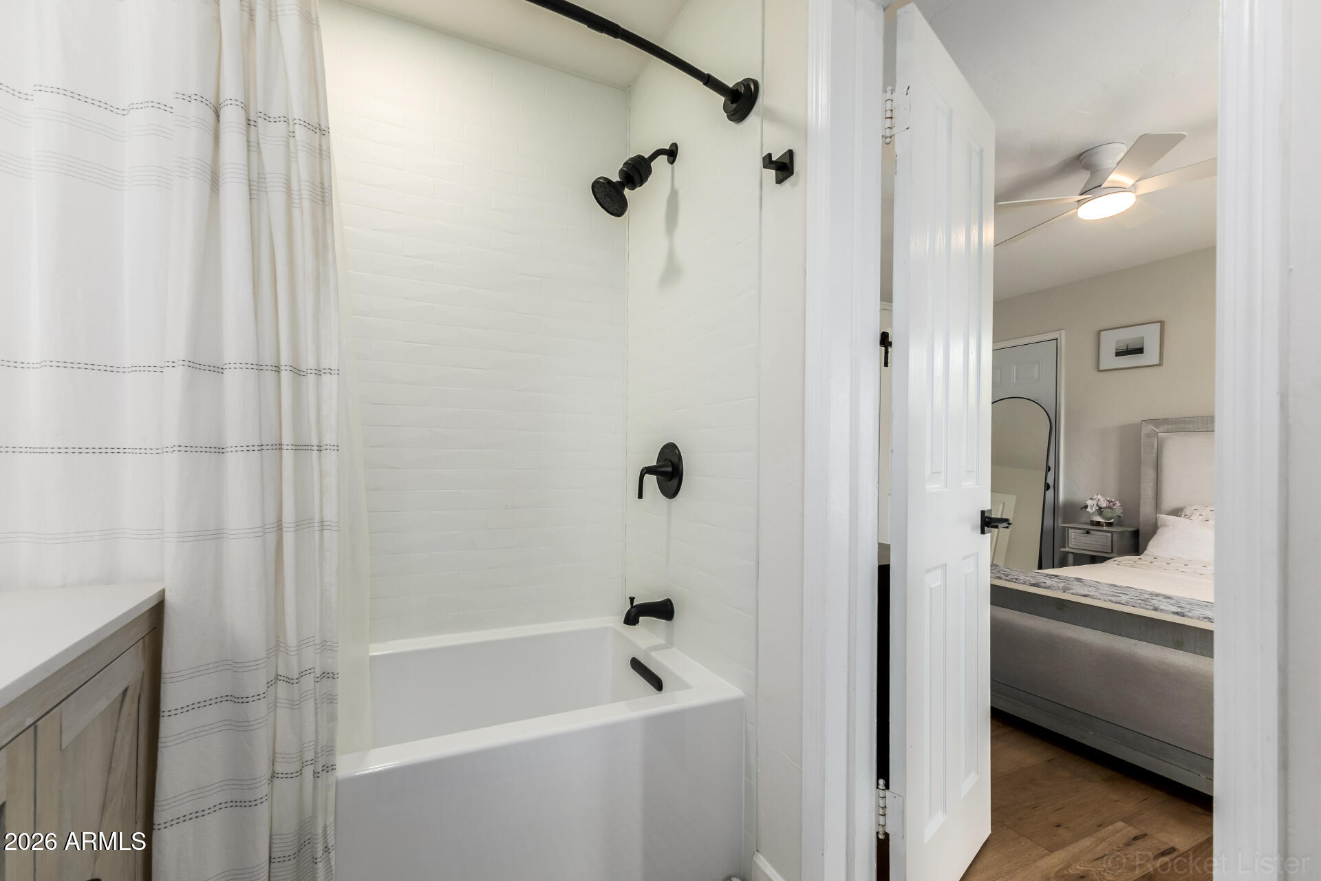 1903 E PALO VERDE Drive