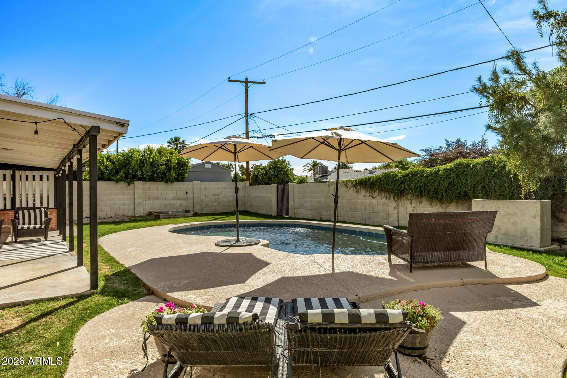 1903 E PALO VERDE Drive