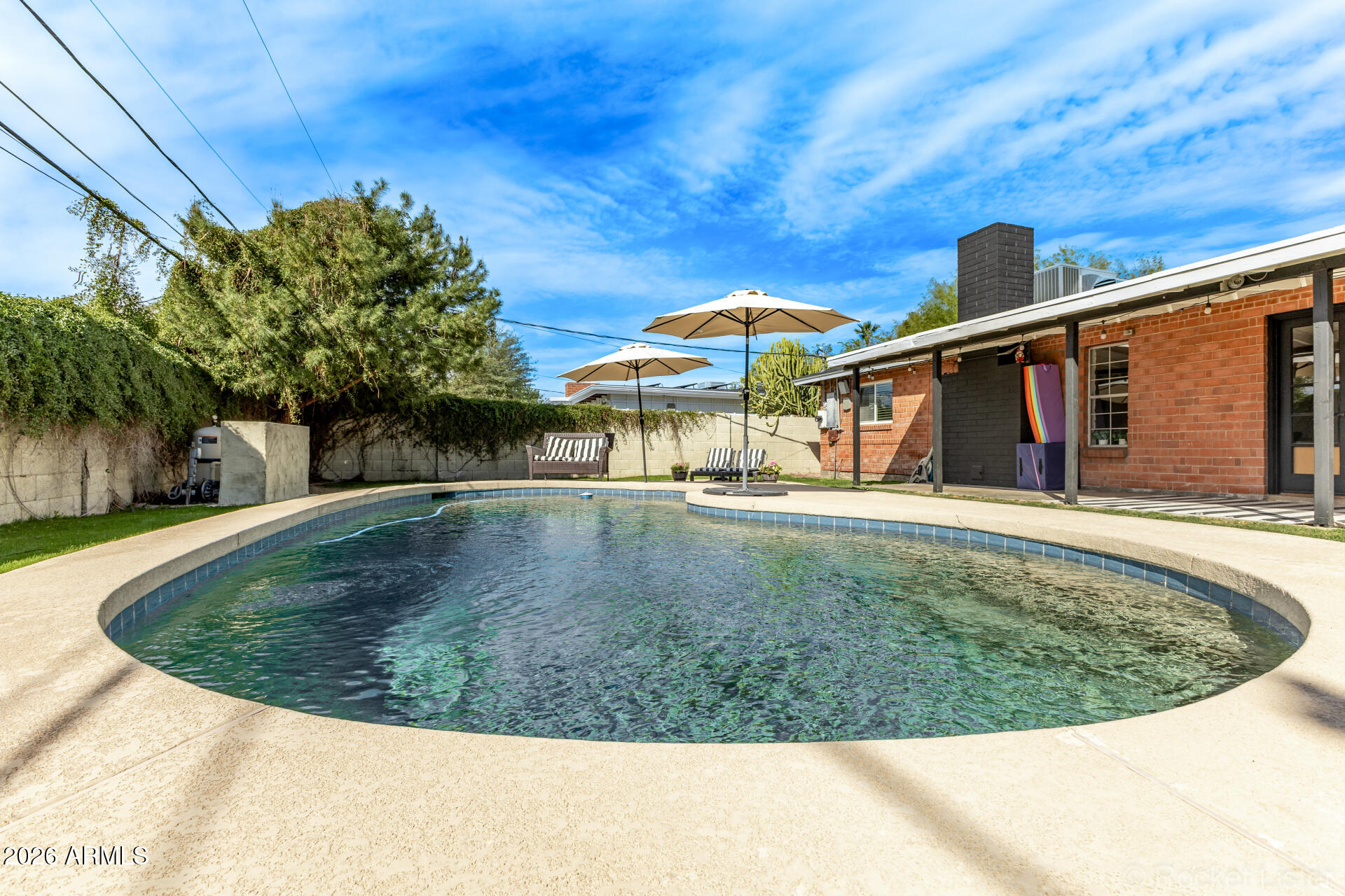 1903 E PALO VERDE Drive