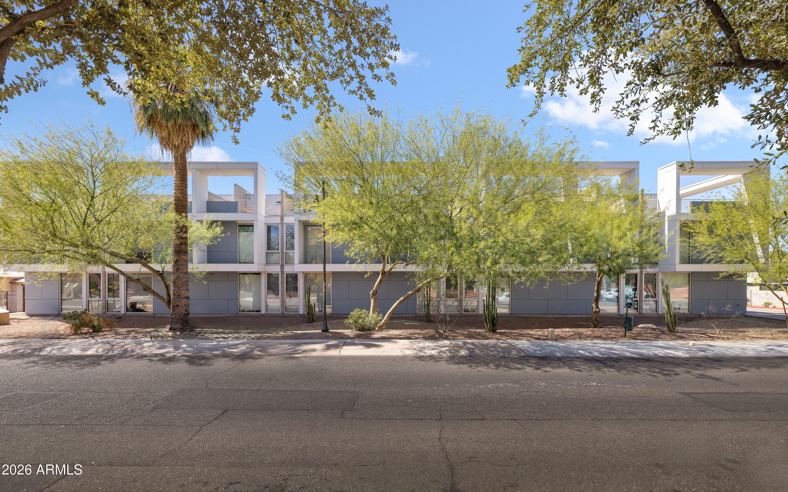 520 S ROOSEVELT Street 1001