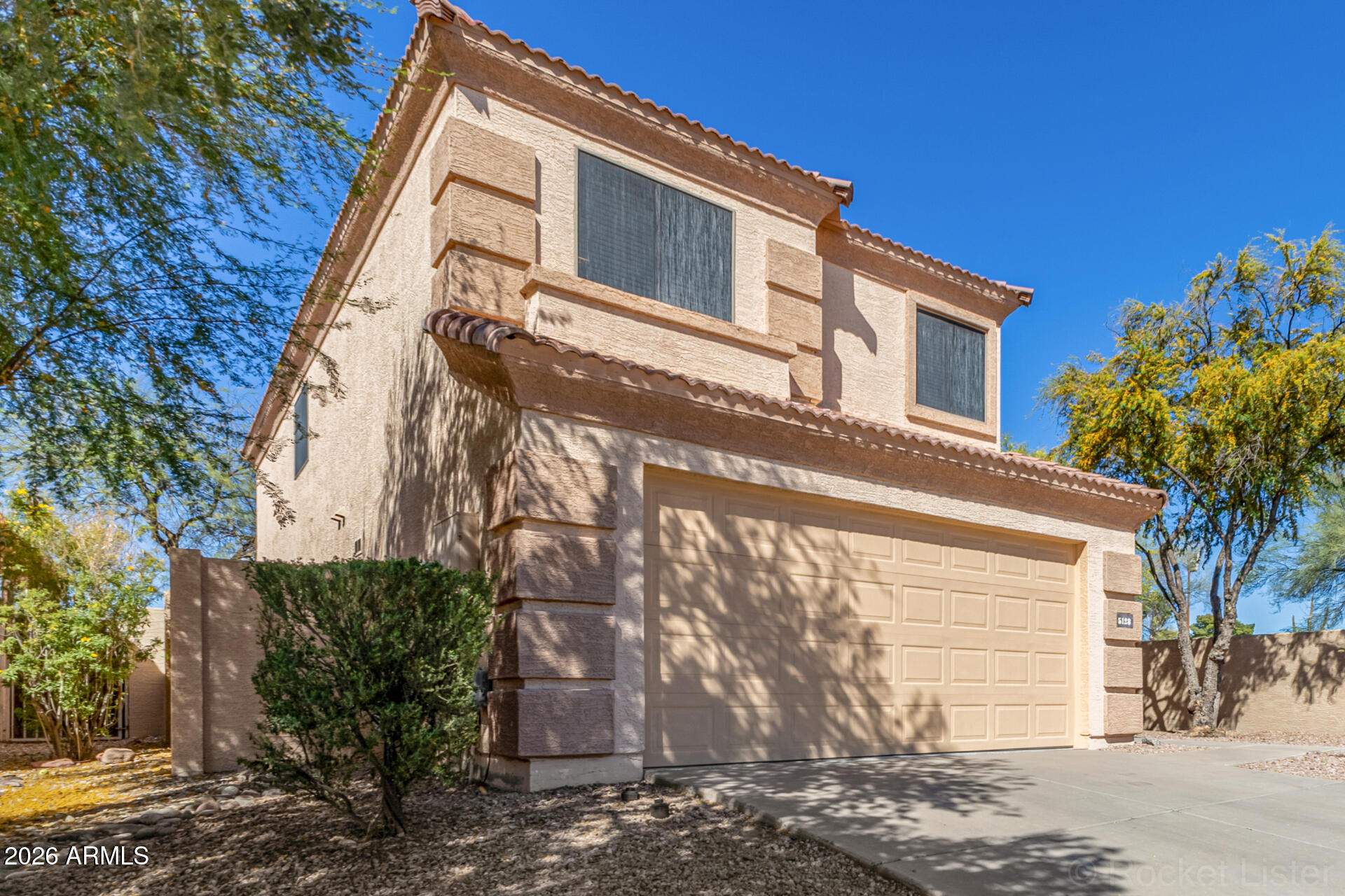 5128 E Roberta Drive