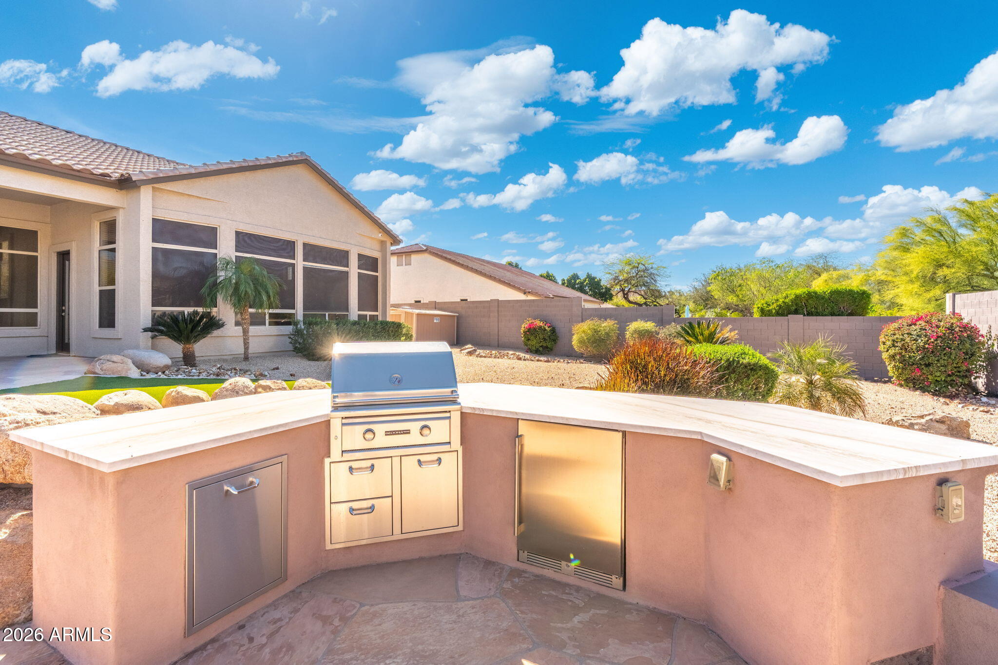 6952 E TRAILRIDGE Circle