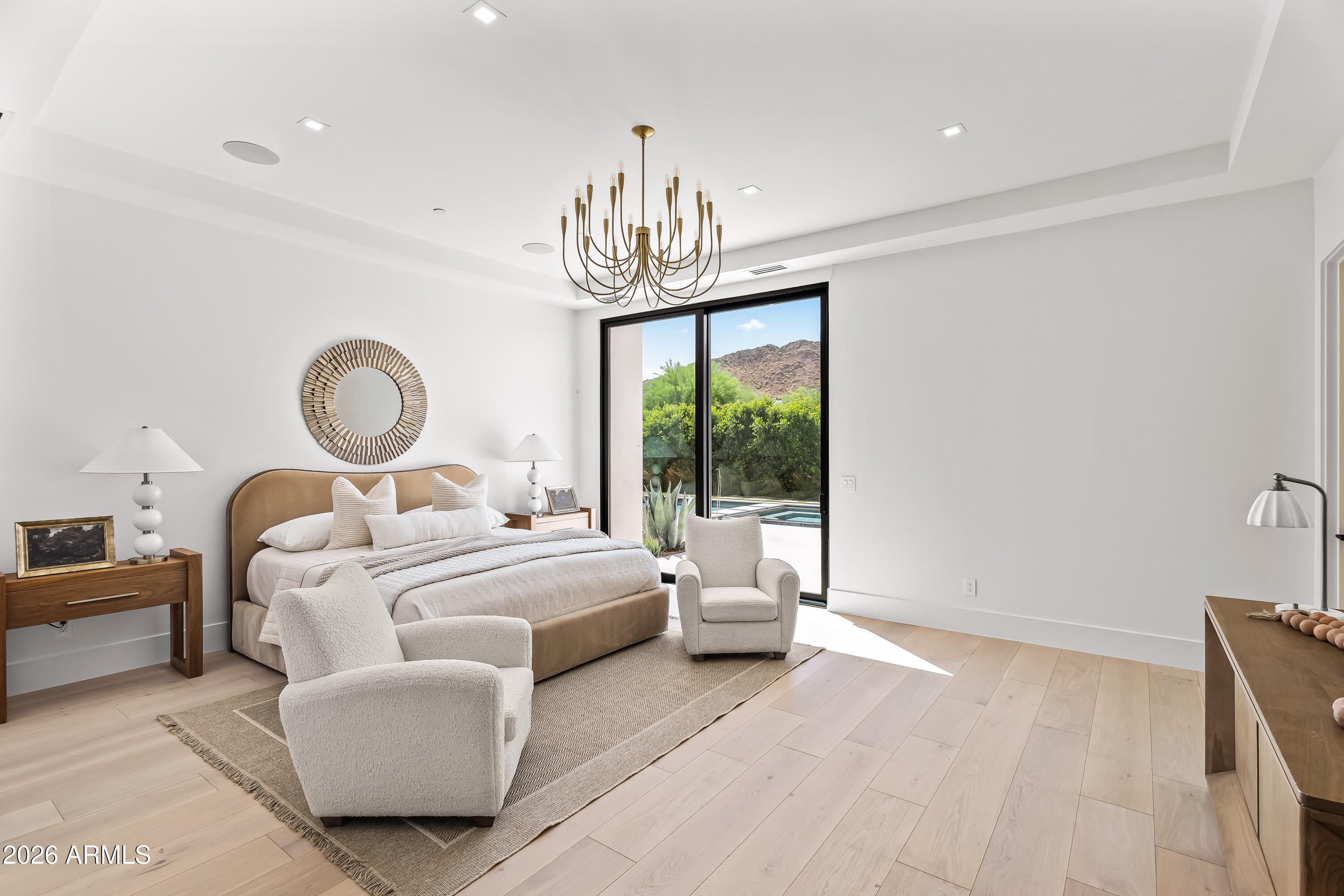 6601 E SAN MIGUEL Avenue