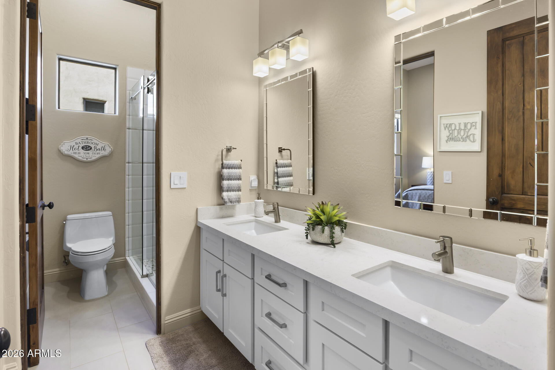 8084 E WINDWOOD Lane