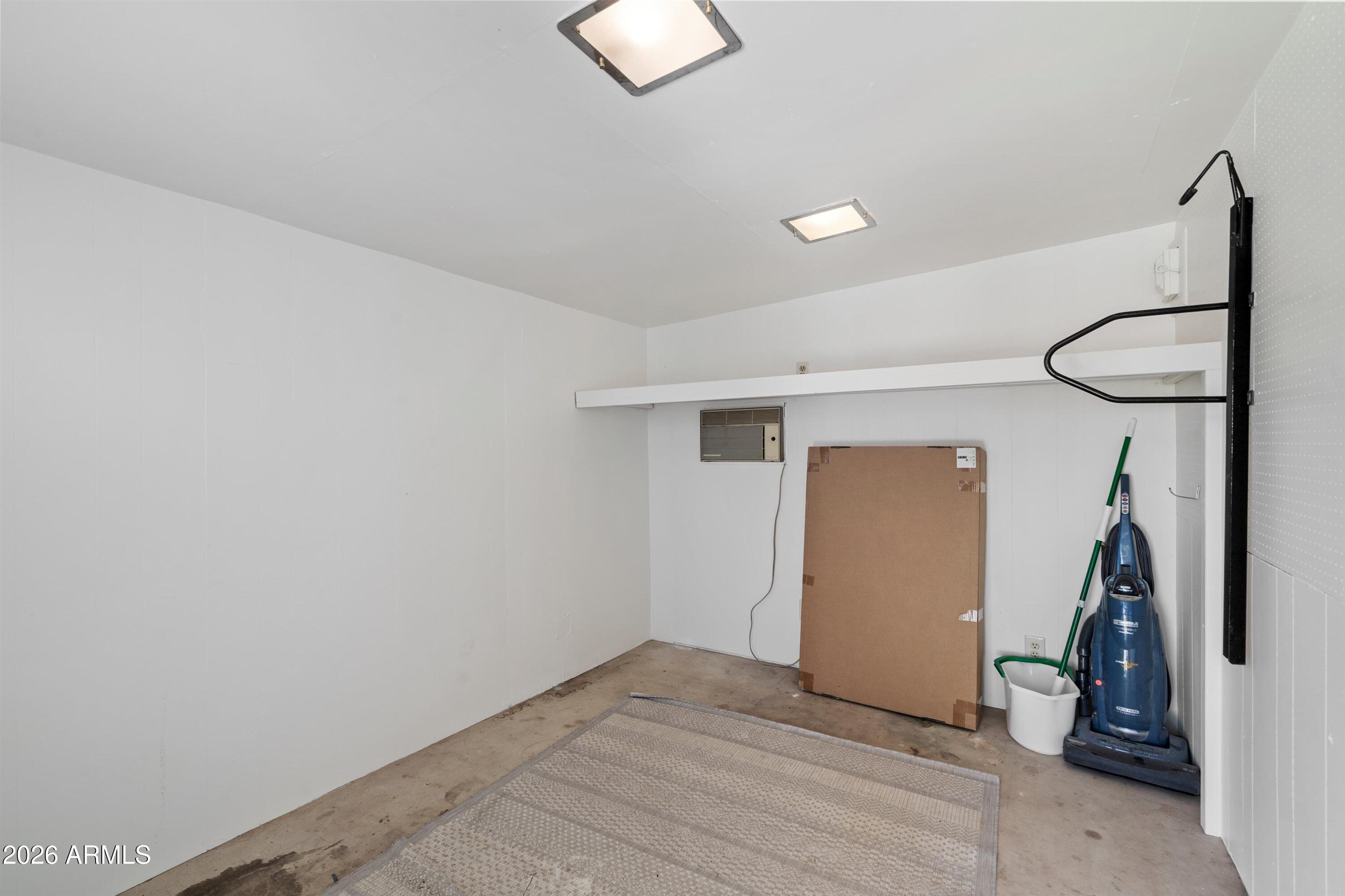 6625 E CULVER Street