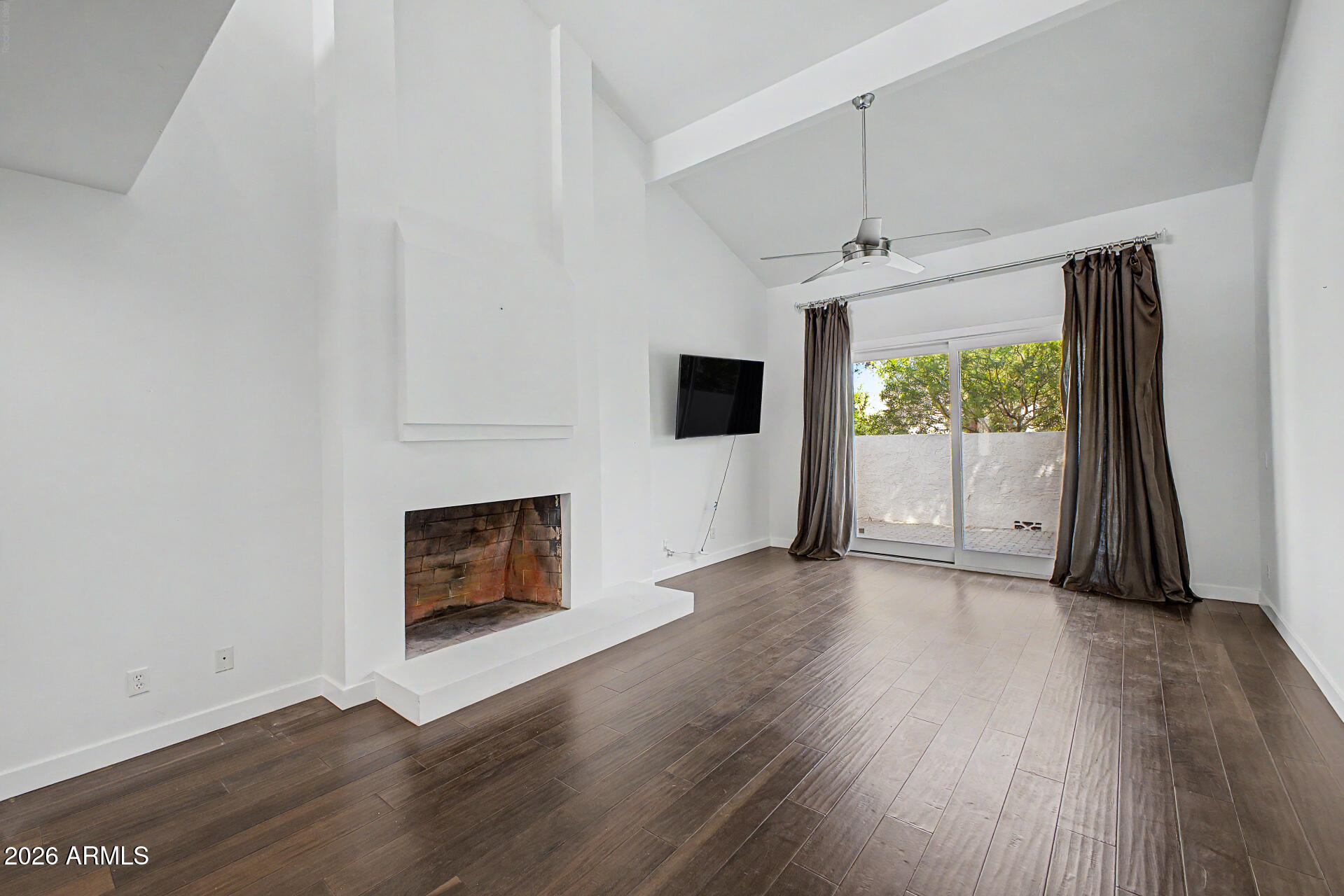 4446 E CAMELBACK Road 104