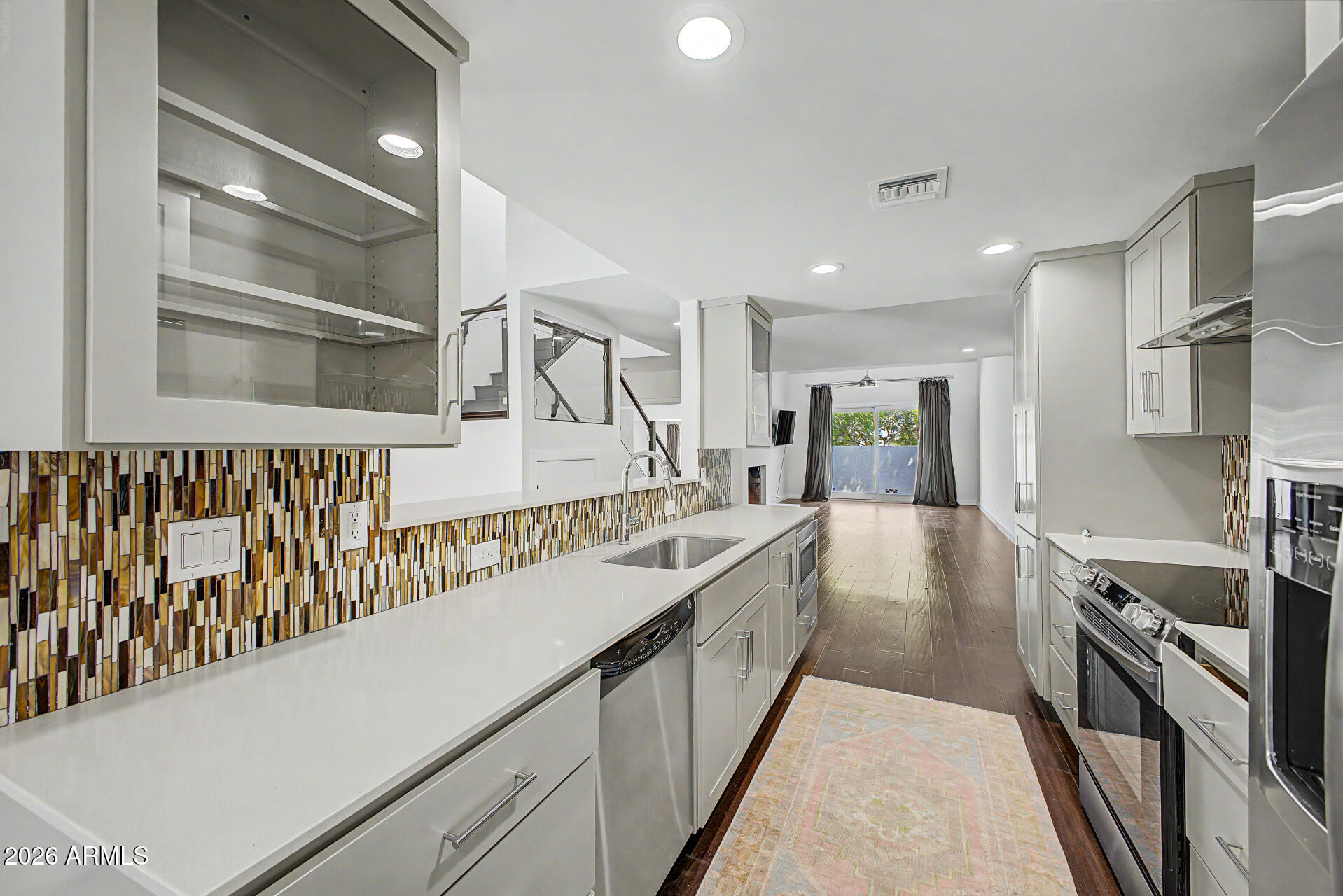 4446 E CAMELBACK Road 104