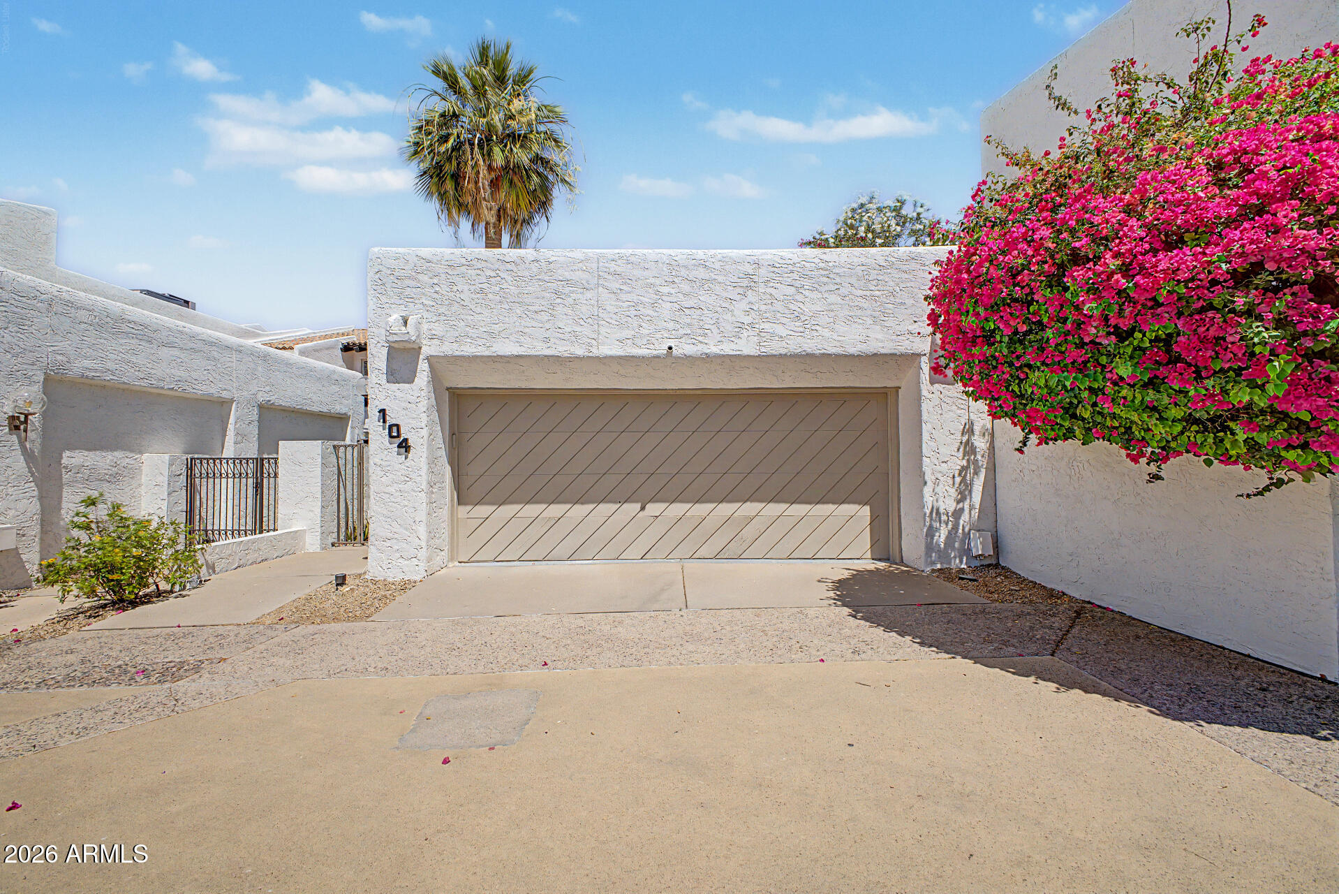 4446 E CAMELBACK Road 104