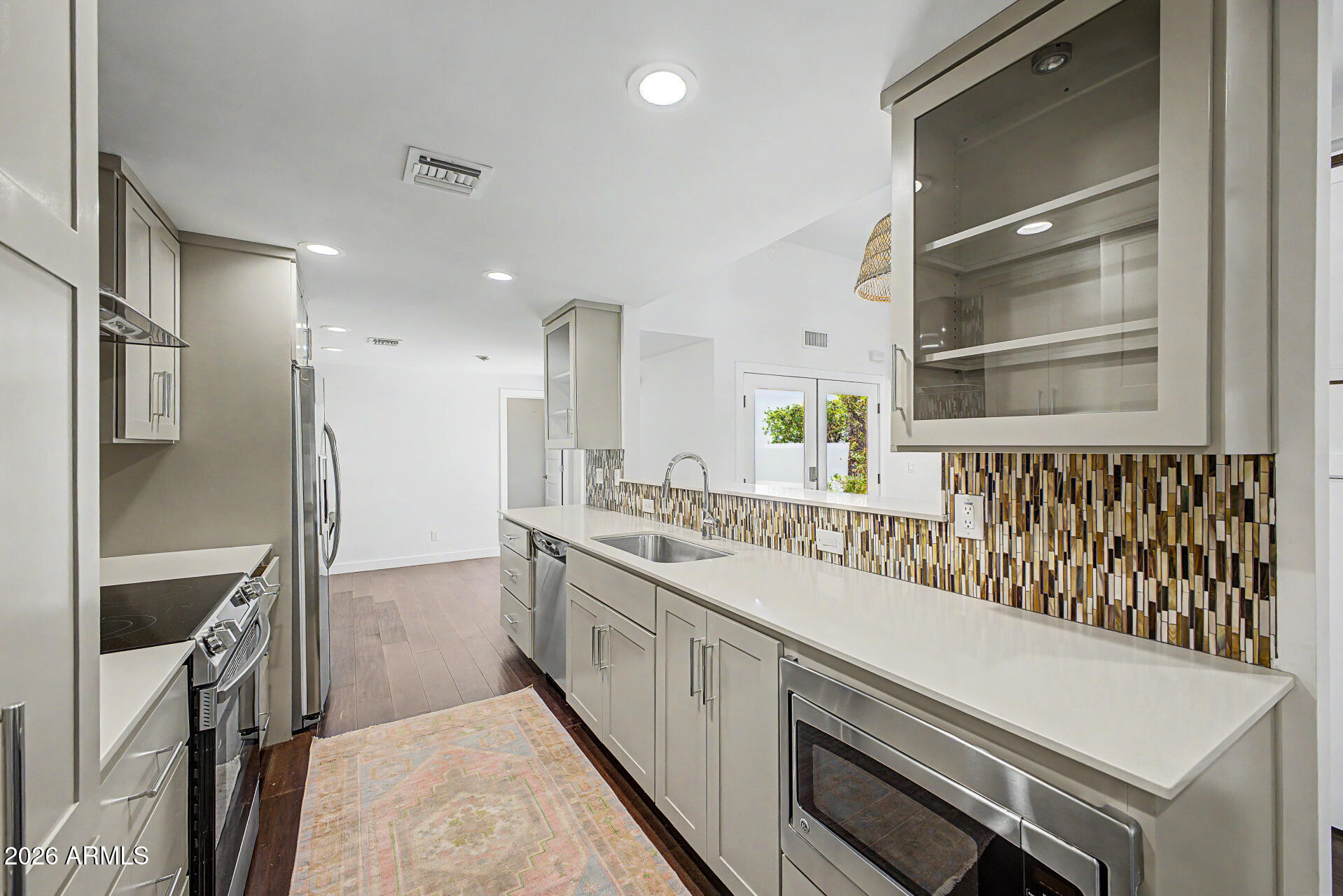 4446 E CAMELBACK Road 104