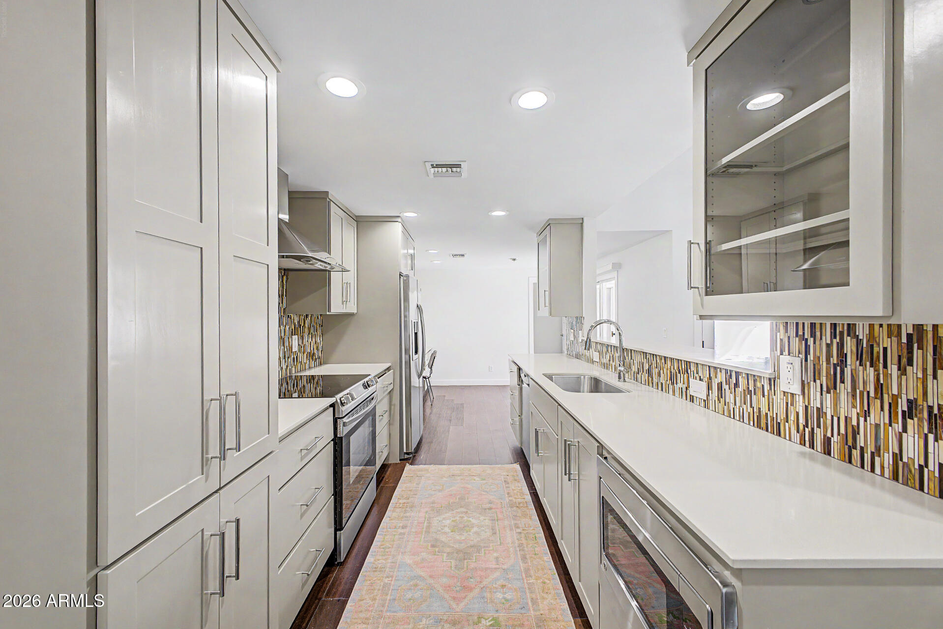 4446 E CAMELBACK Road 104