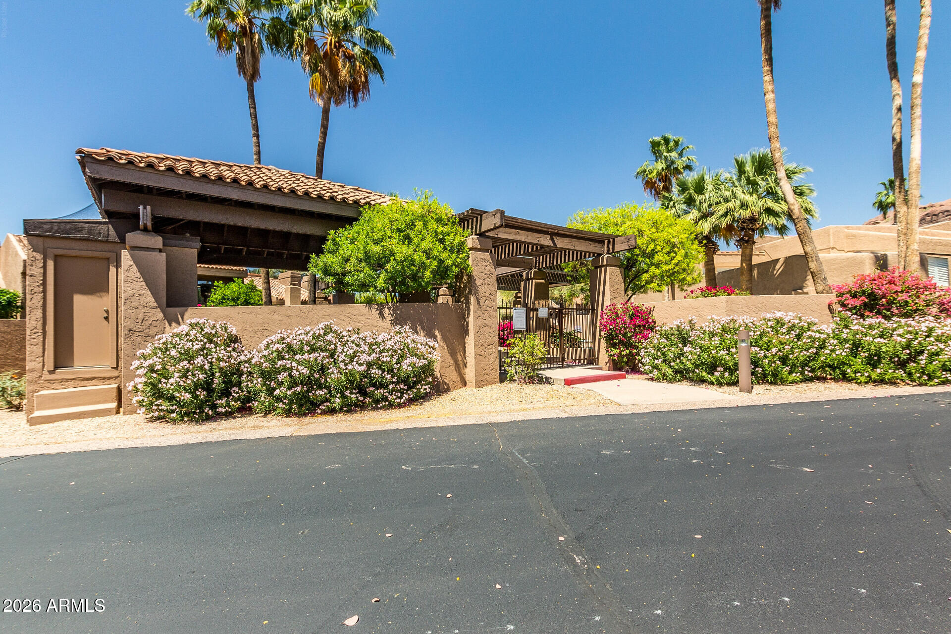 4446 E CAMELBACK Road 104