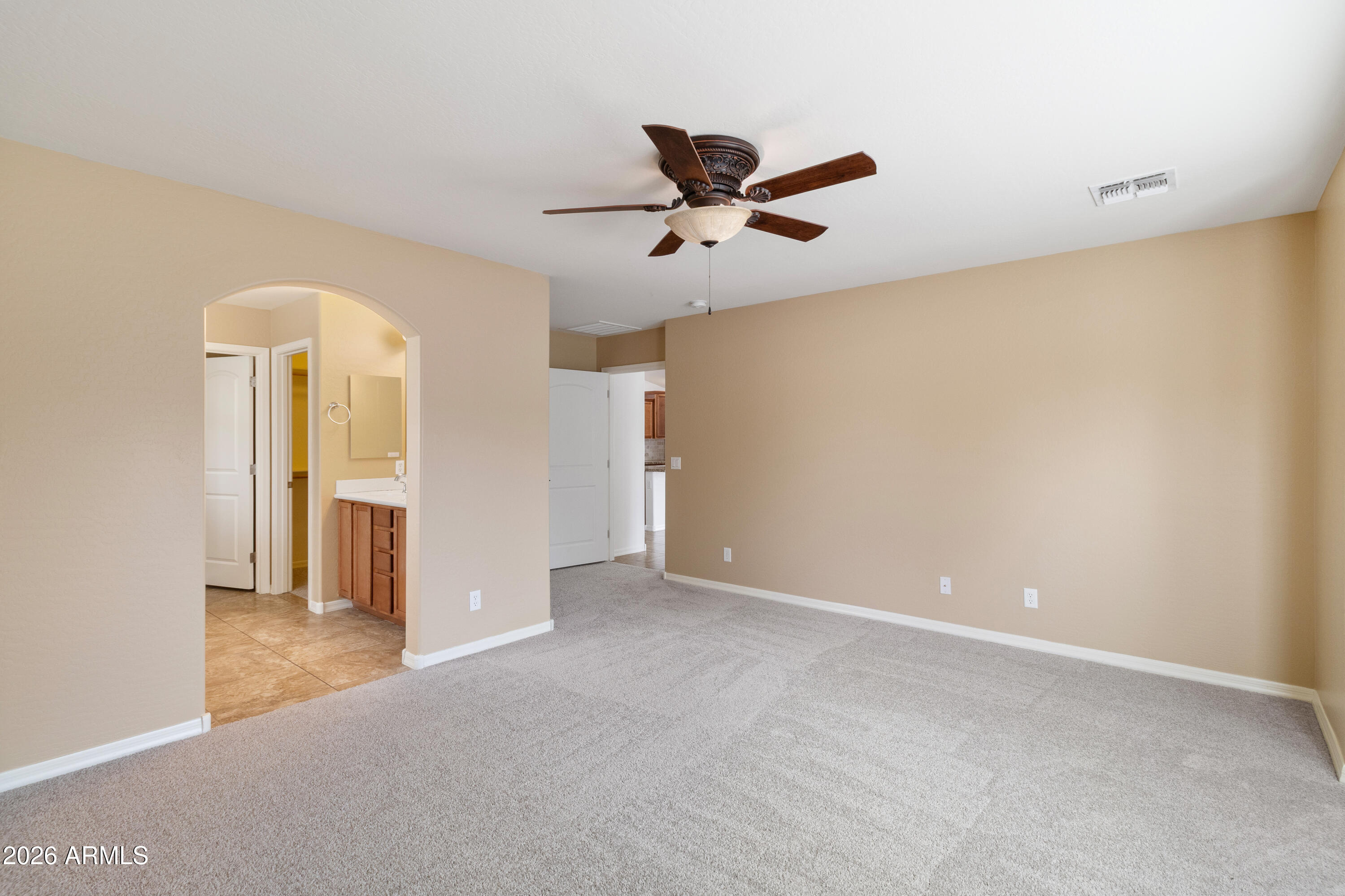 2726 W CHANUTE Pass