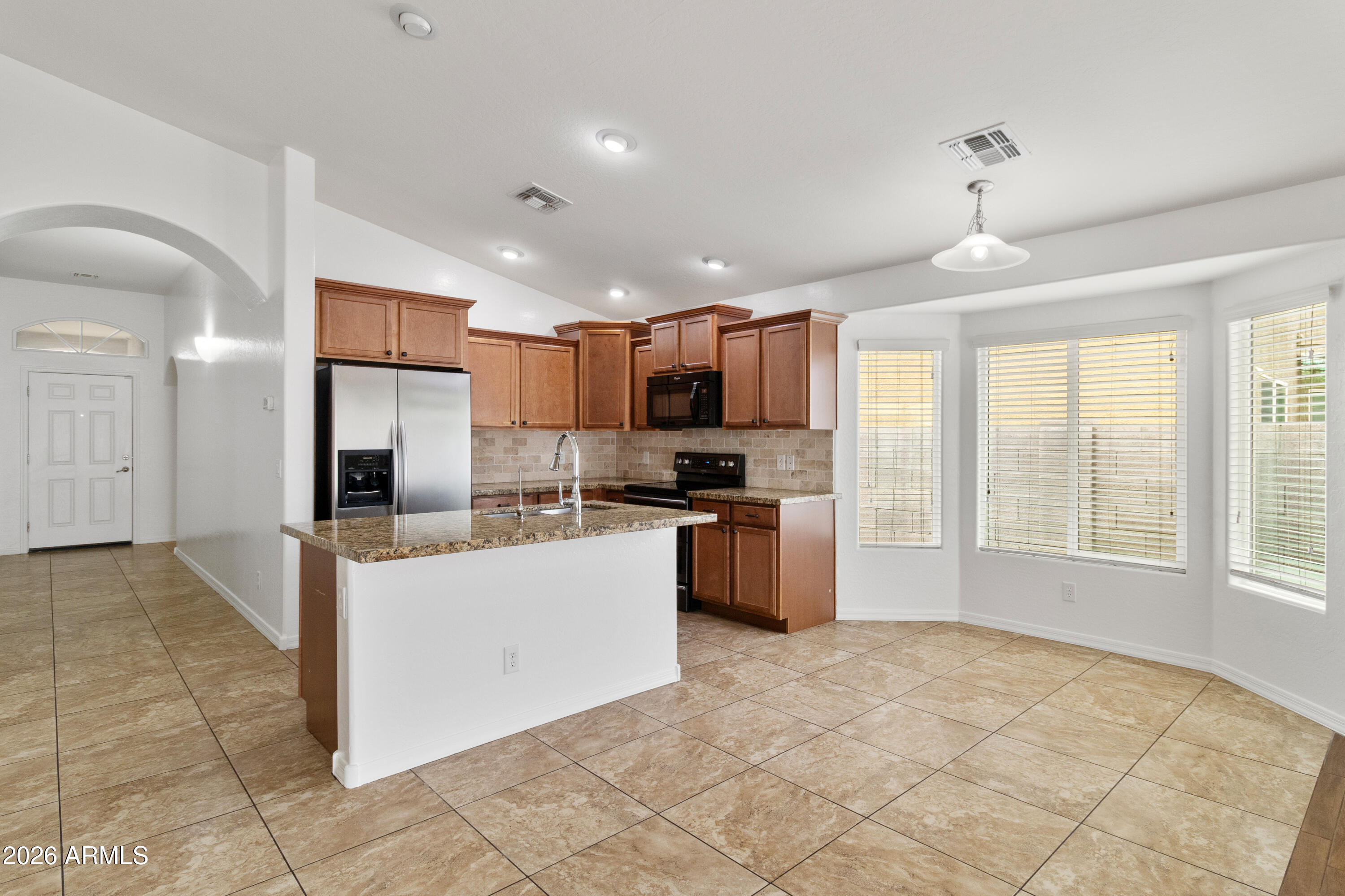 2726 W CHANUTE Pass