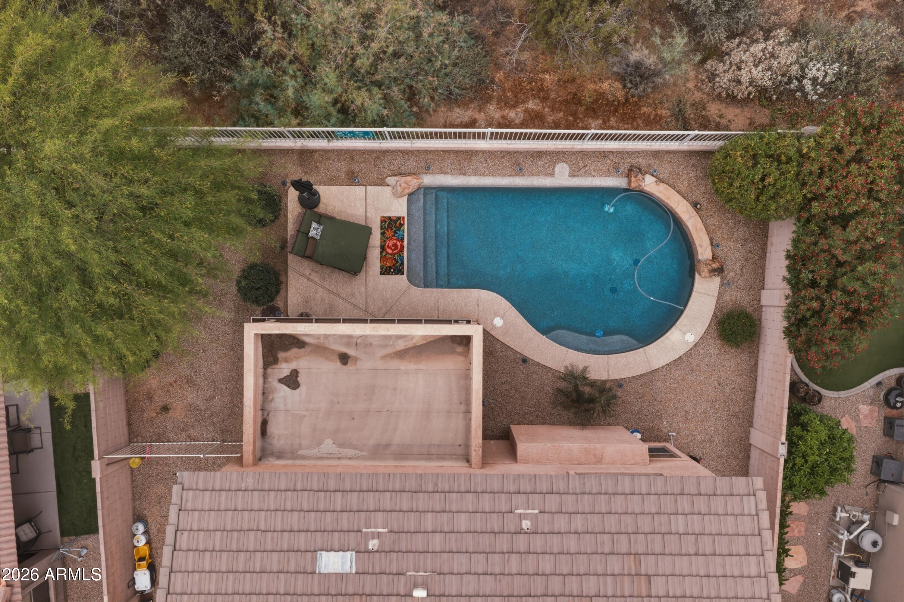 4724 E PRESERVE Way