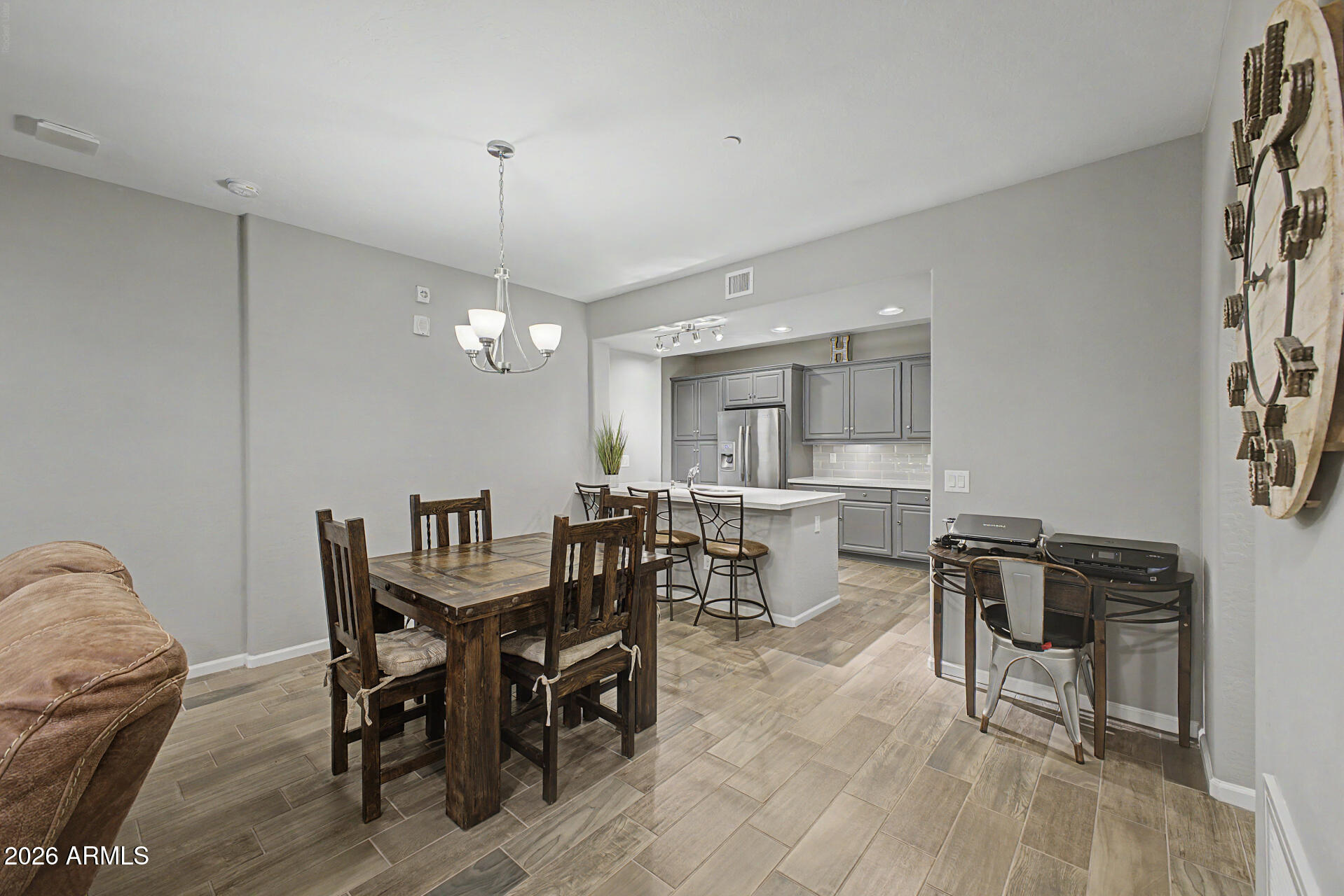 3935 E ROUGH RIDER Road 1339