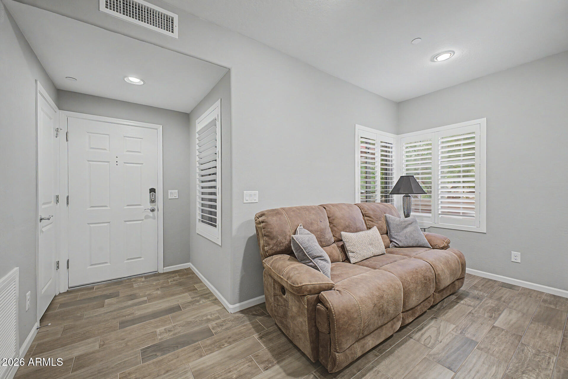 3935 E ROUGH RIDER Road 1339