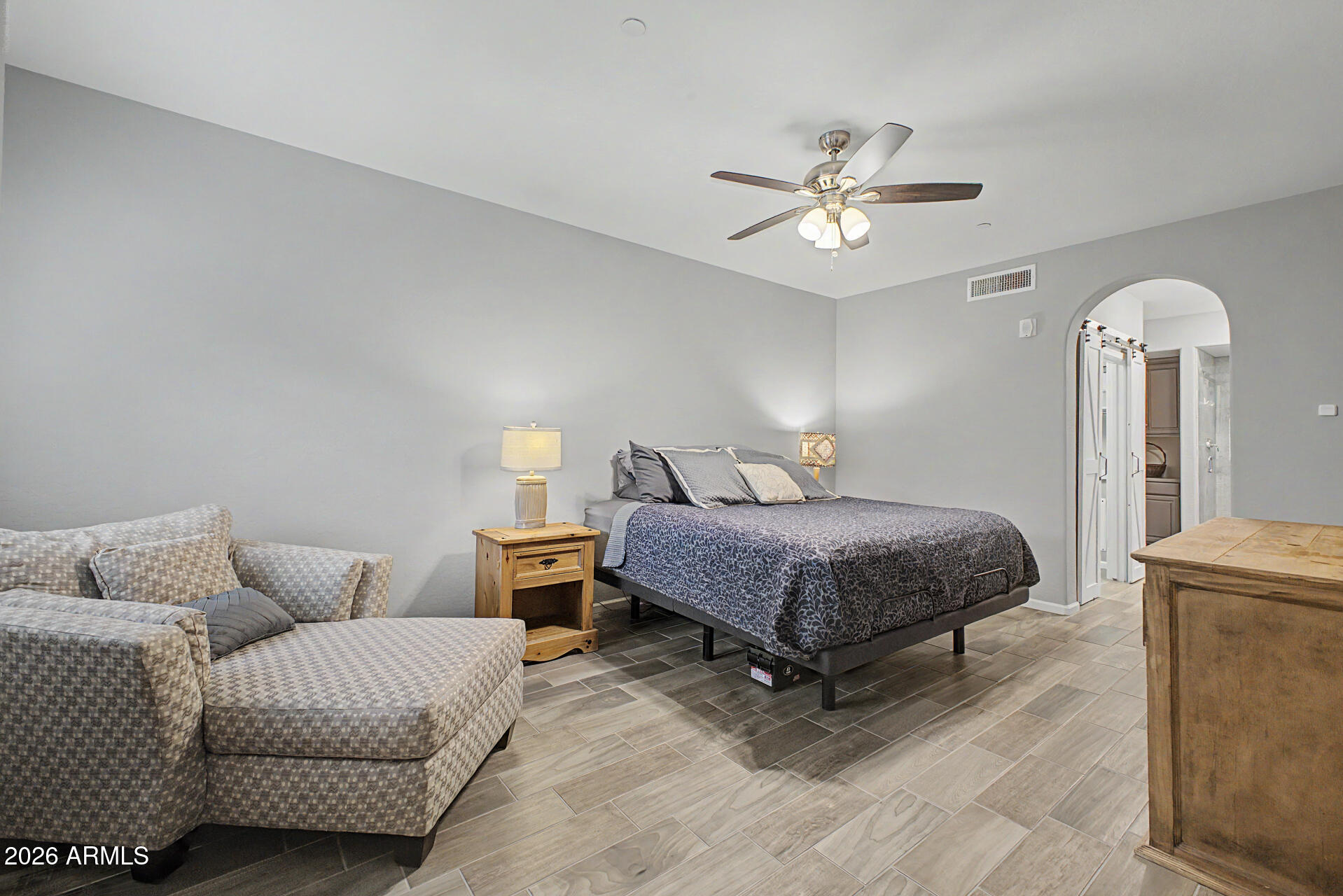 3935 E ROUGH RIDER Road 1339