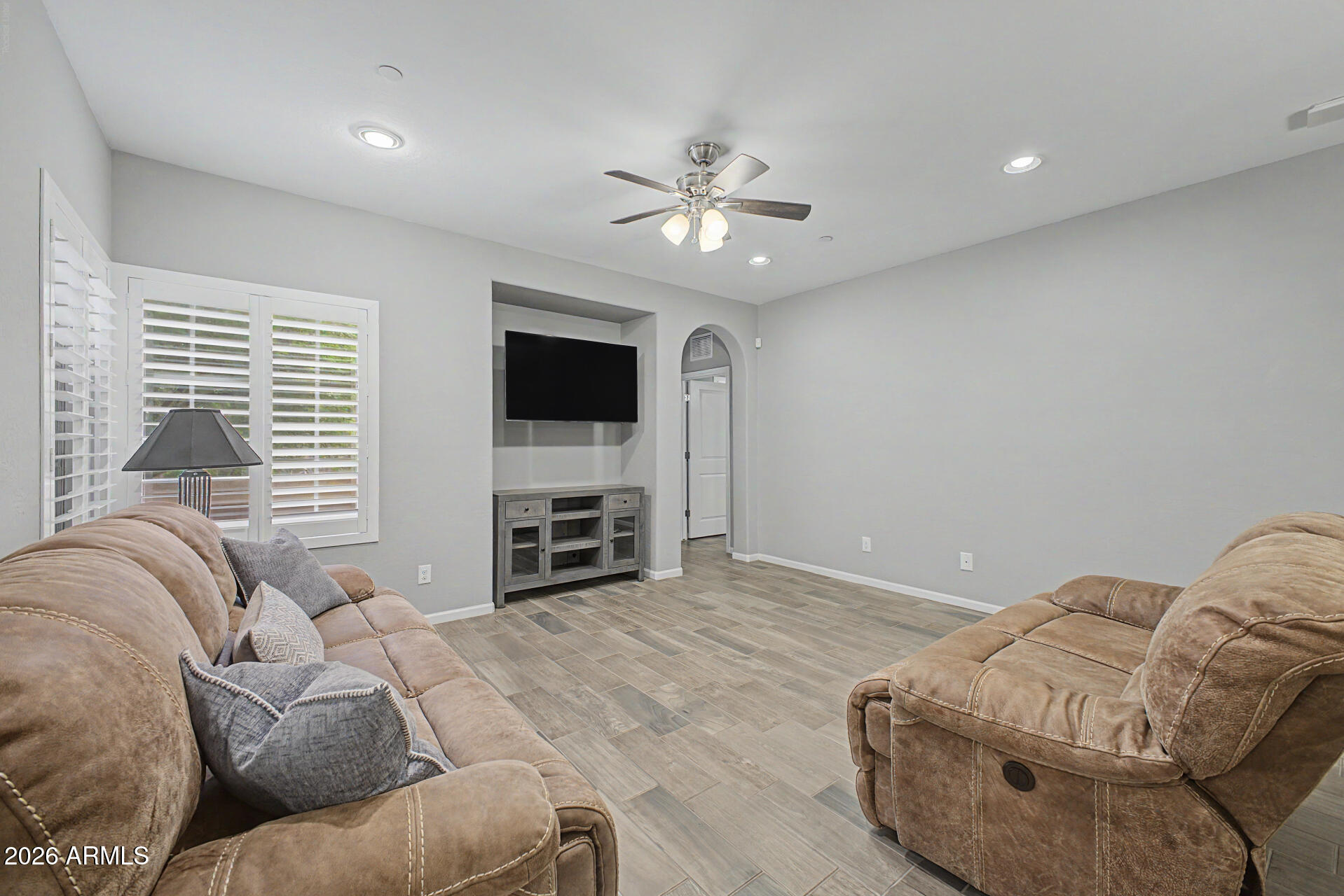 3935 E ROUGH RIDER Road 1339