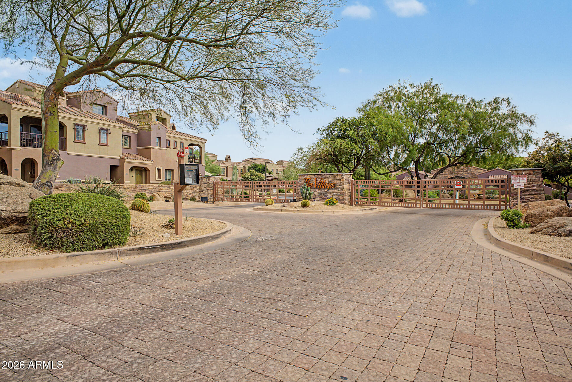 3935 E ROUGH RIDER Road 1339