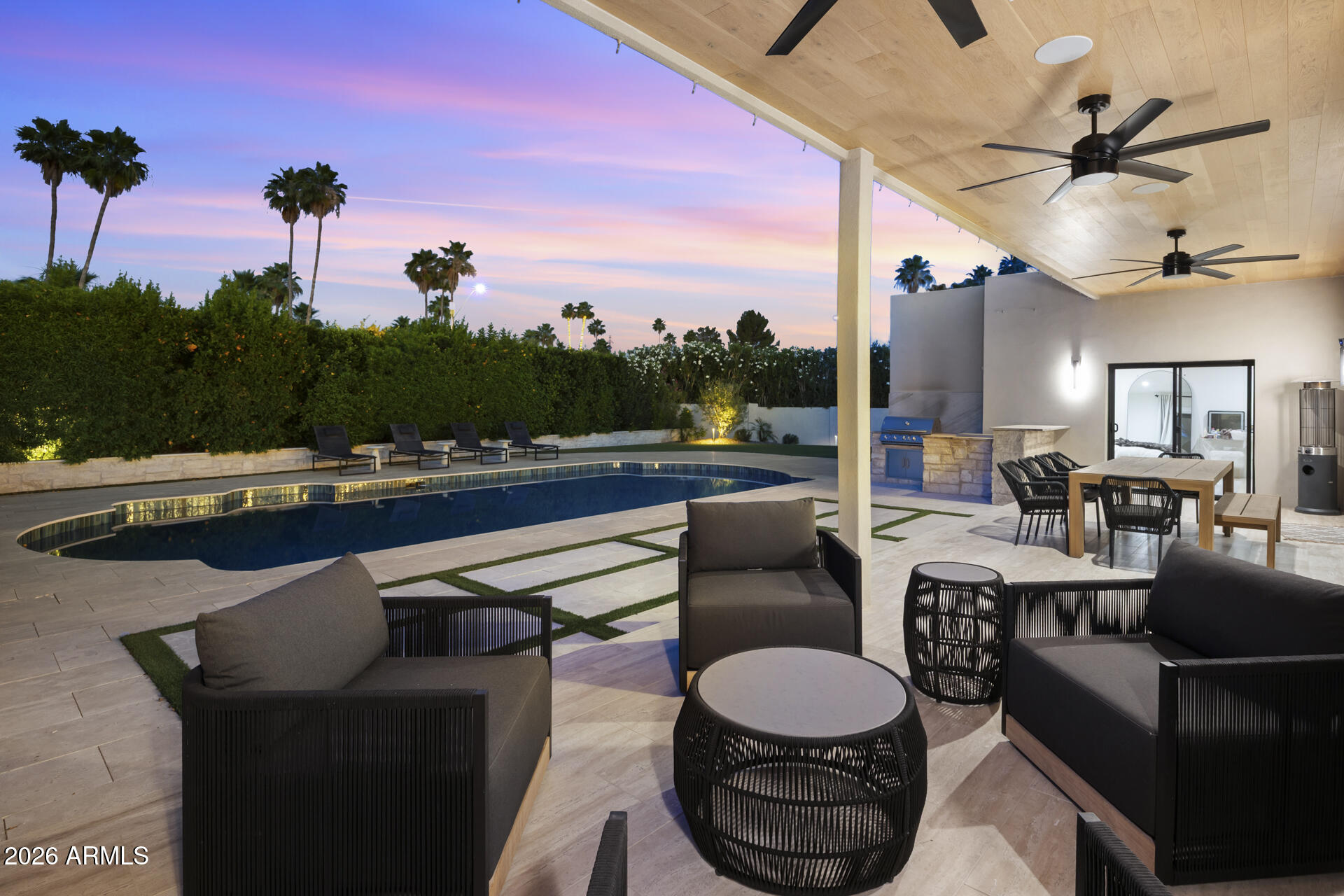 8159 N VIA BUENO