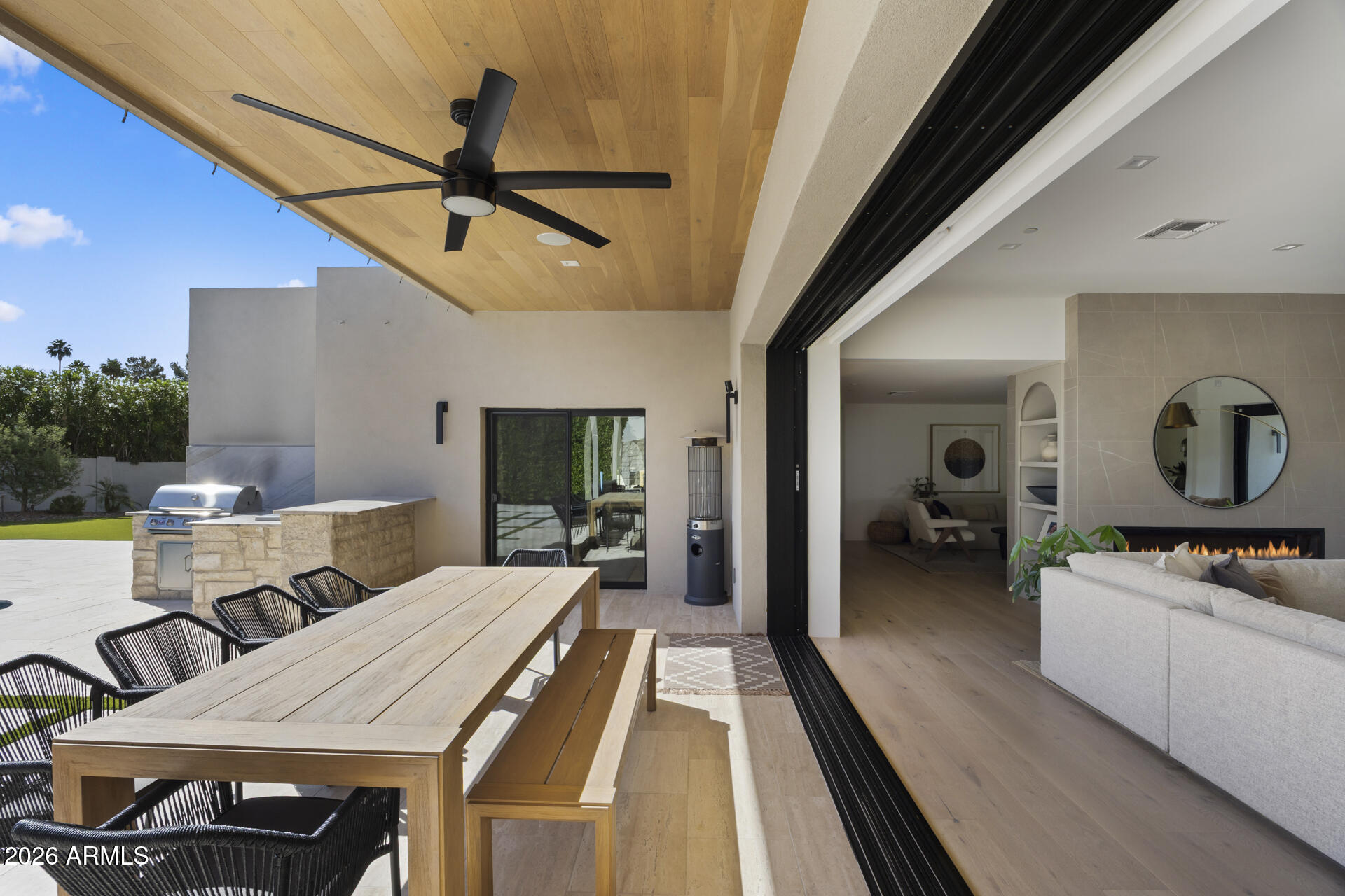 8159 N VIA BUENO
