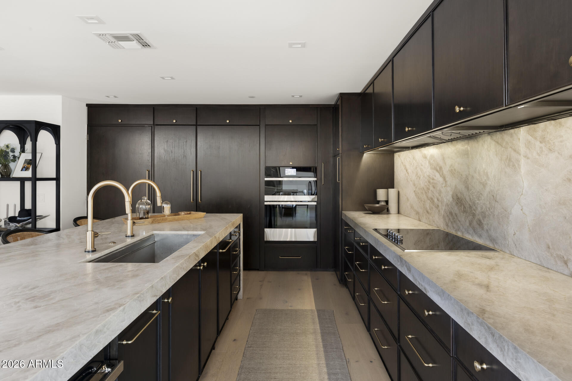 8159 N VIA BUENO