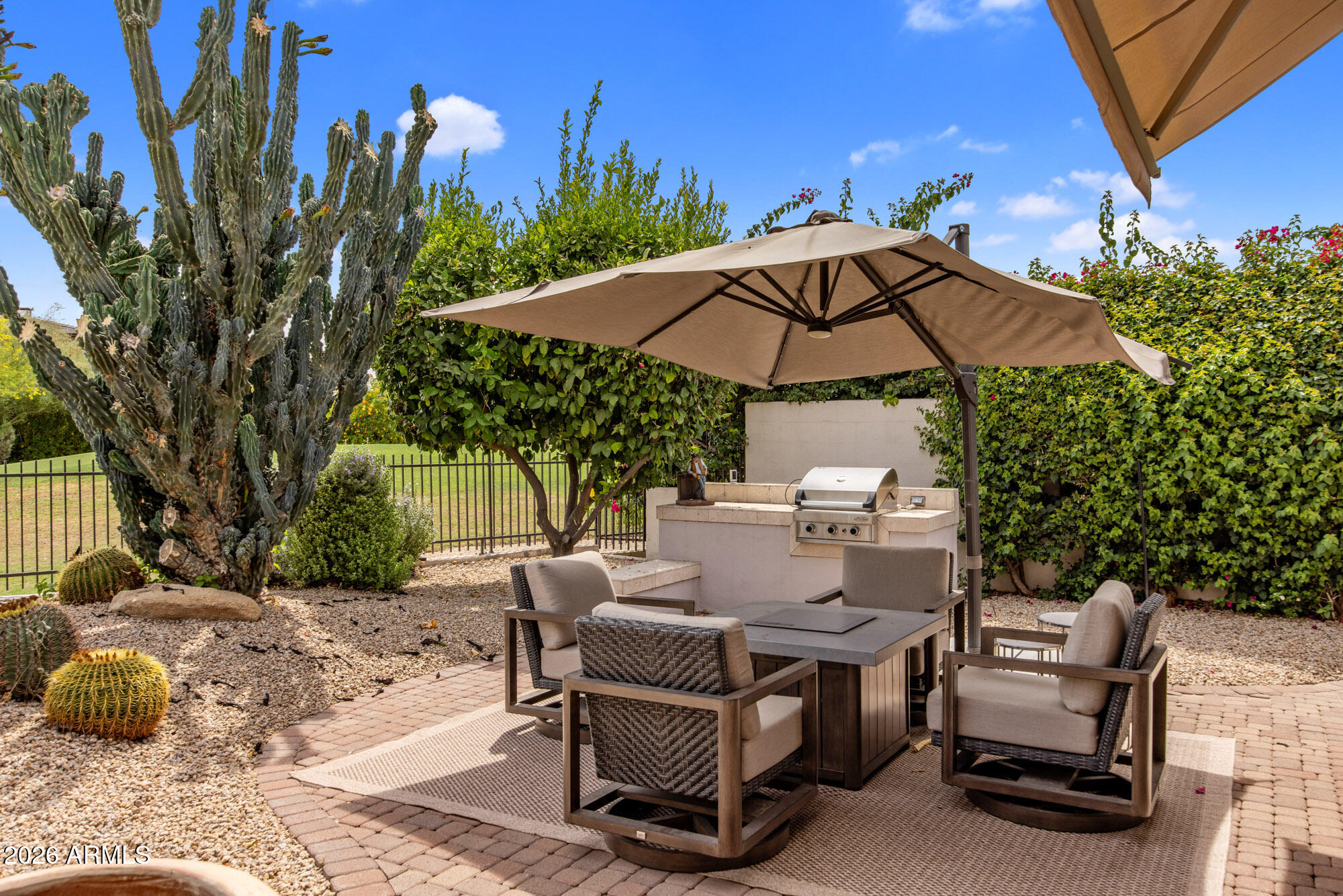 7705 E DOUBLETREE RANCH Road 19