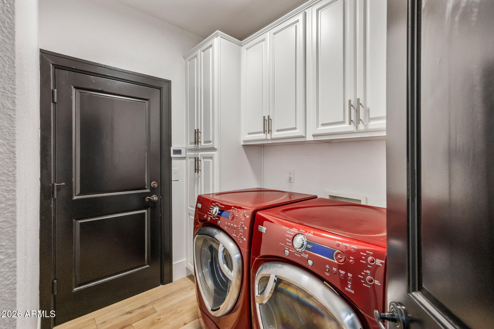 7705 E DOUBLETREE RANCH Road 19