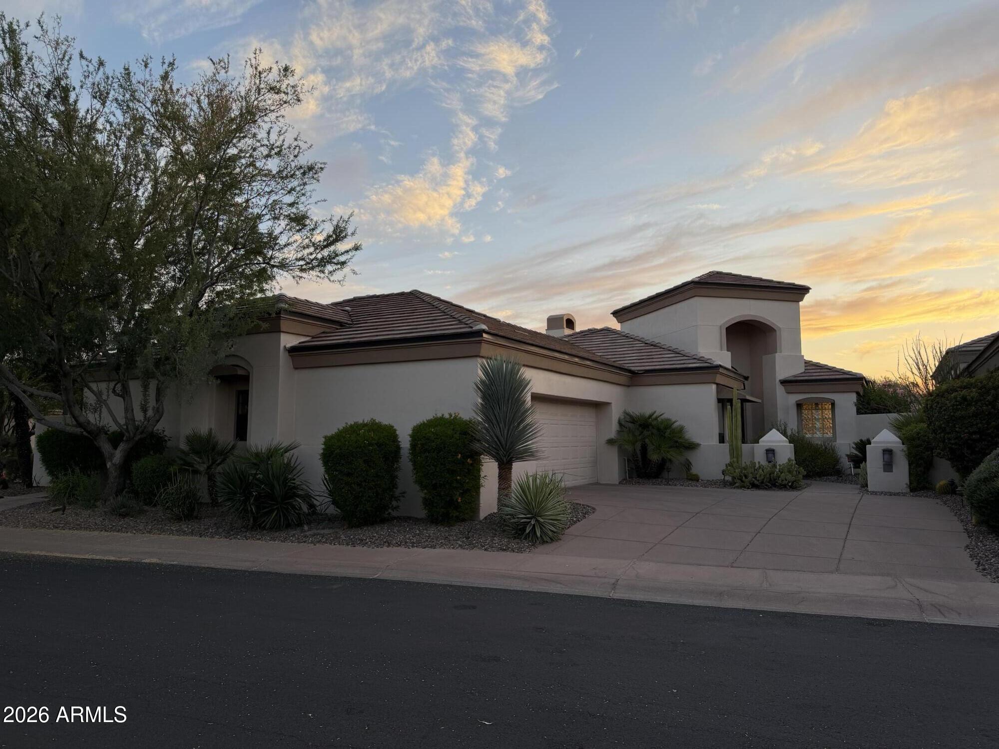 7705 E DOUBLETREE RANCH Road 36