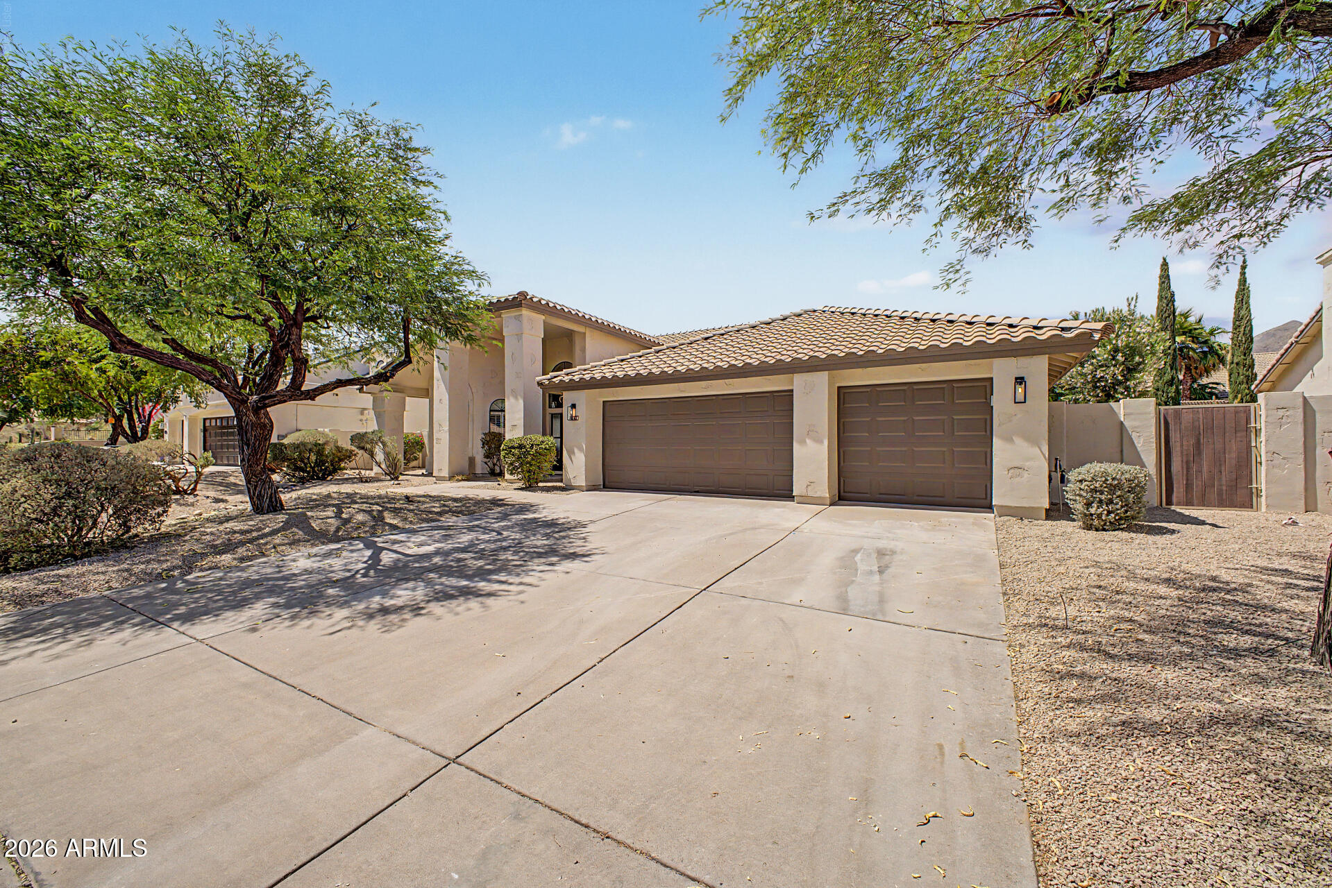 12738 E LAUREL Lane