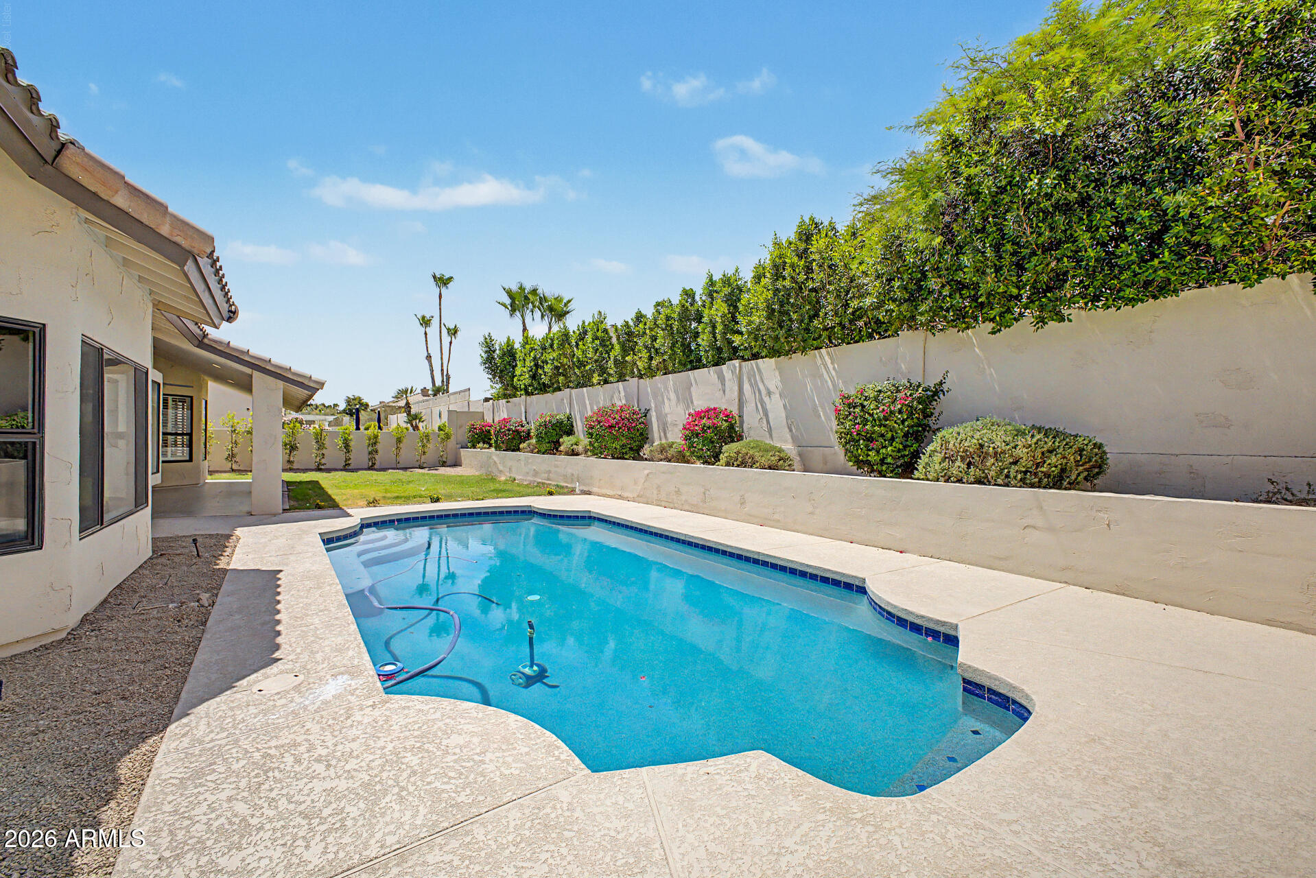12738 E LAUREL Lane