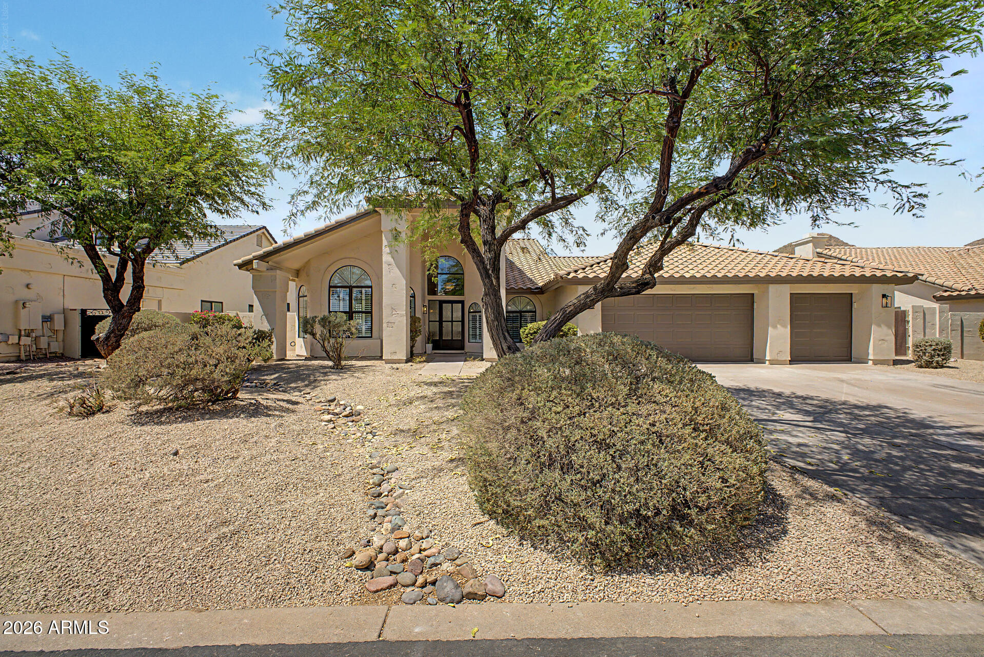 12738 E LAUREL Lane