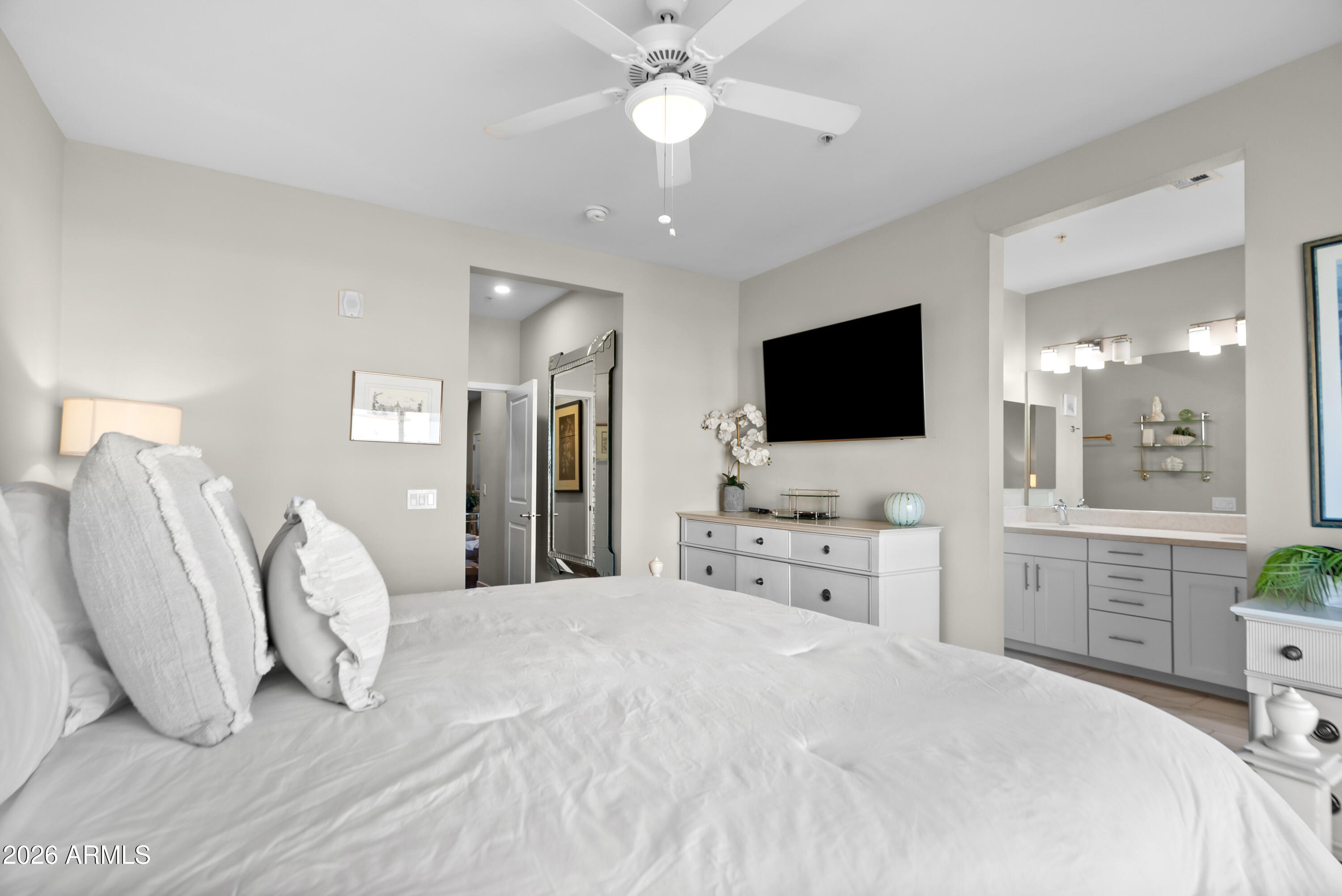 2511 W QUEEN CREEK Road 151