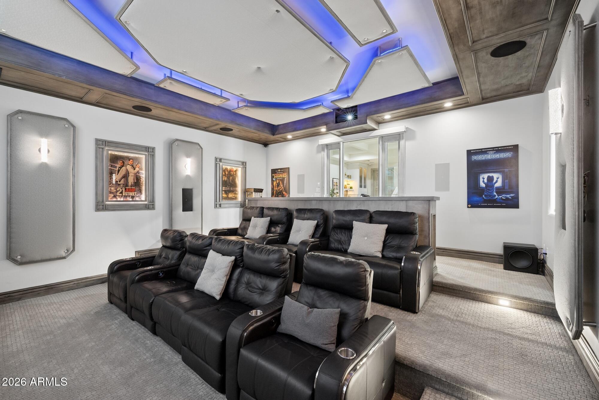 2748 E WARBLER Road