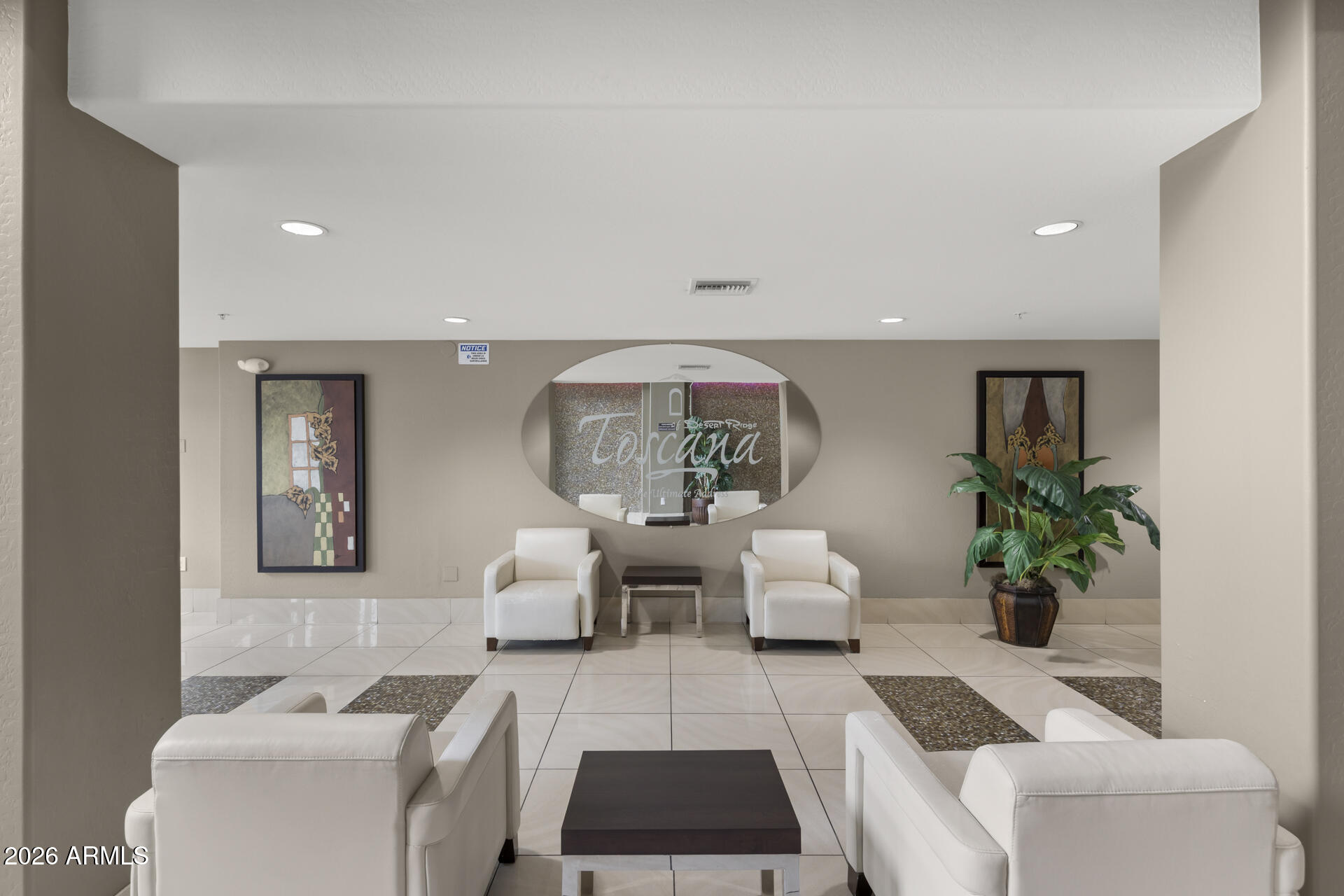 5450 E DEER VALLEY Drive 2189