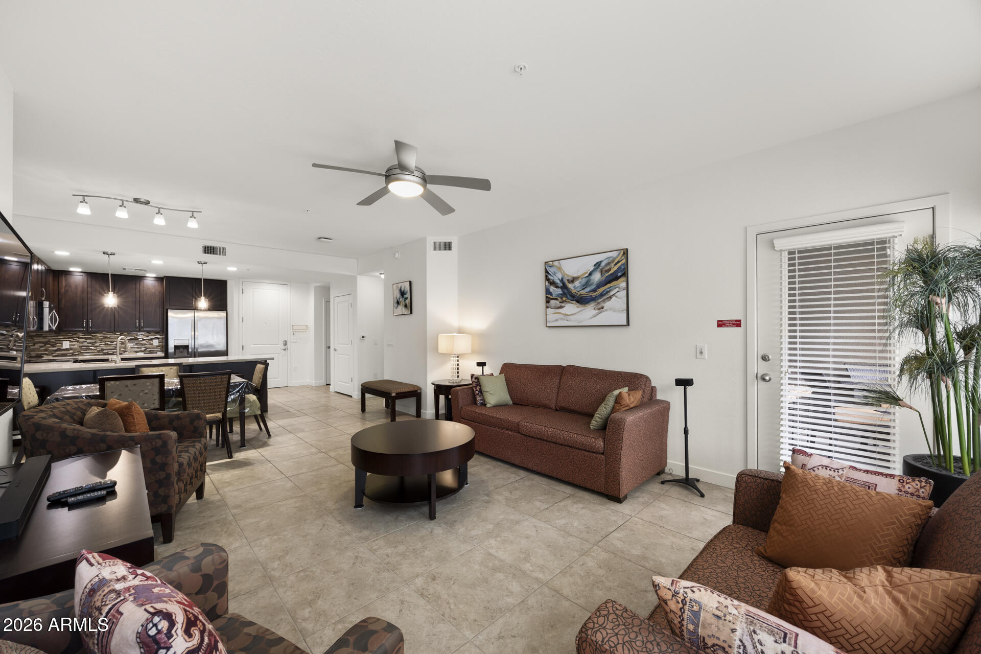 5450 E DEER VALLEY Drive 2189