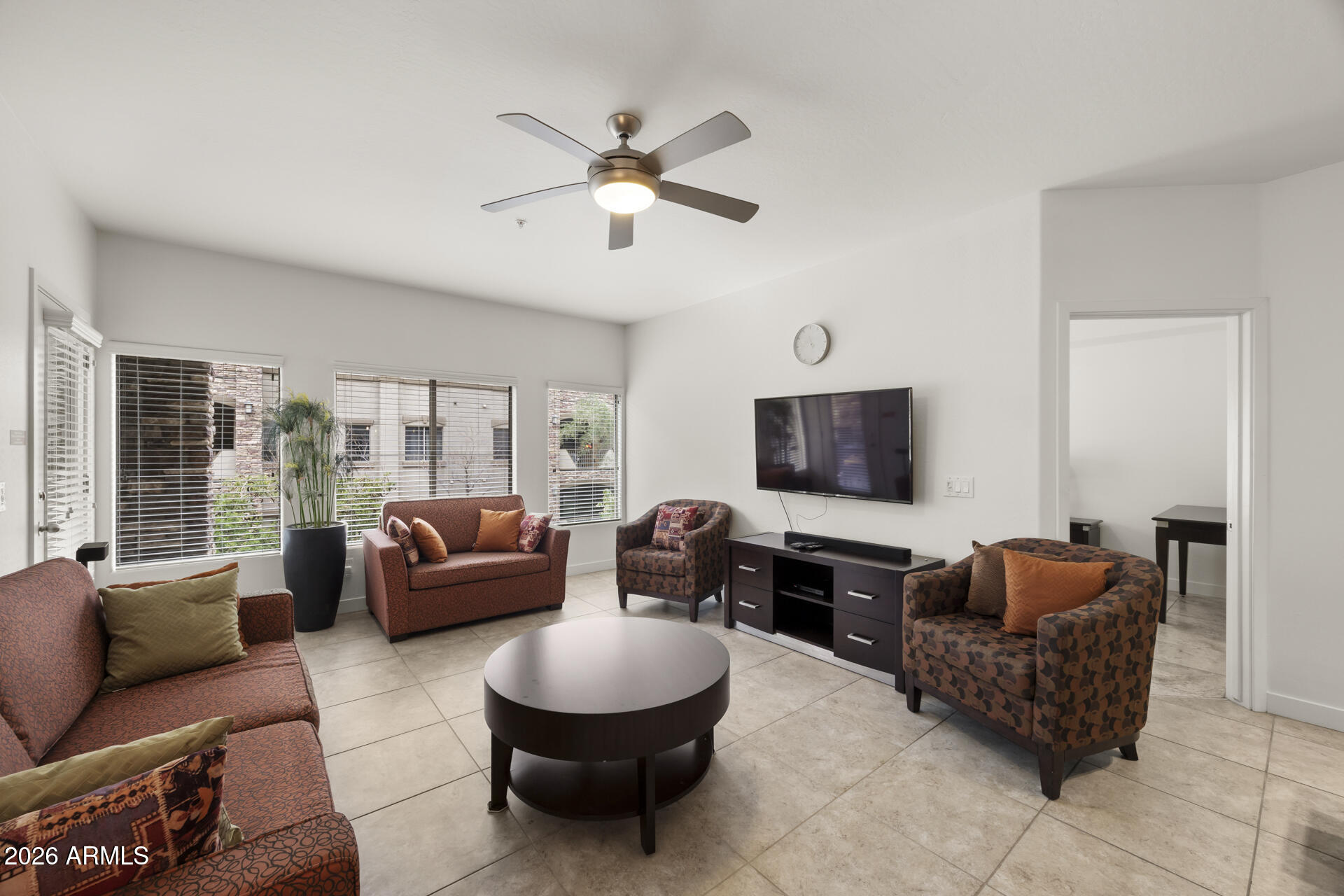 5450 E DEER VALLEY Drive 2189