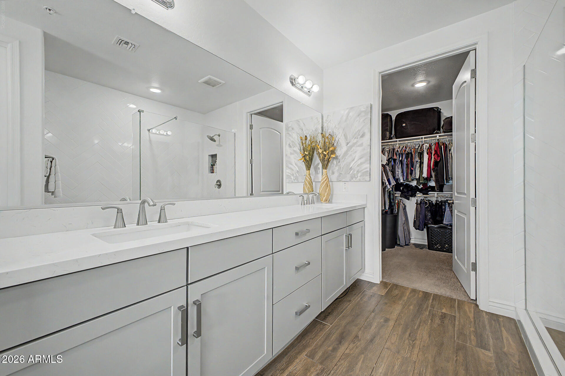 5100 E RANCHO PALOMA Drive 1044