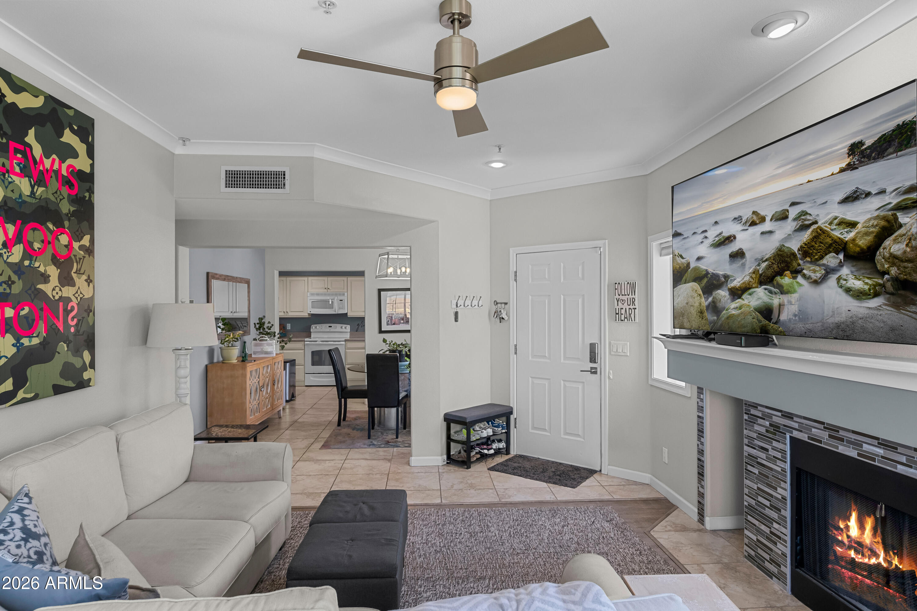 7710 E GAINEY RANCH Road 206