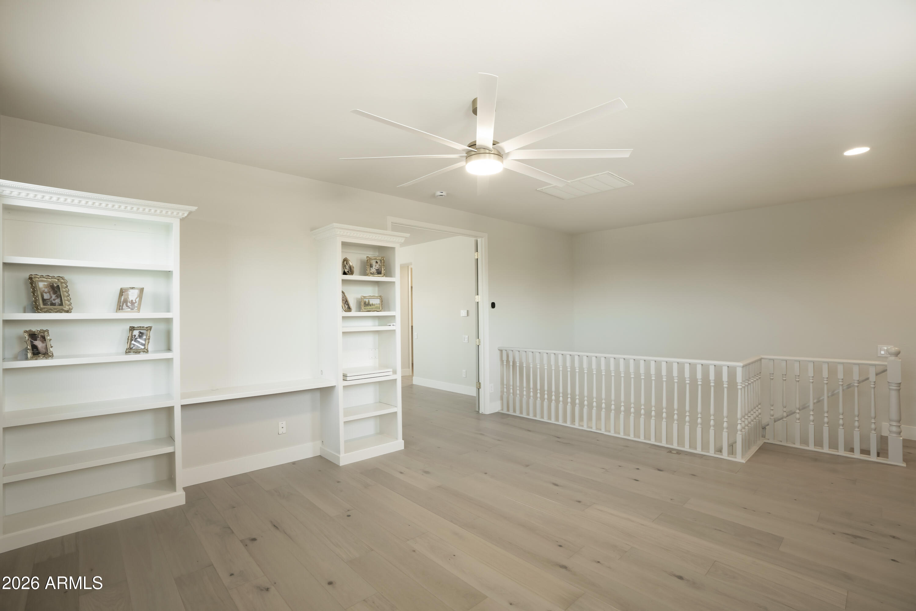 21614 N 39TH Place