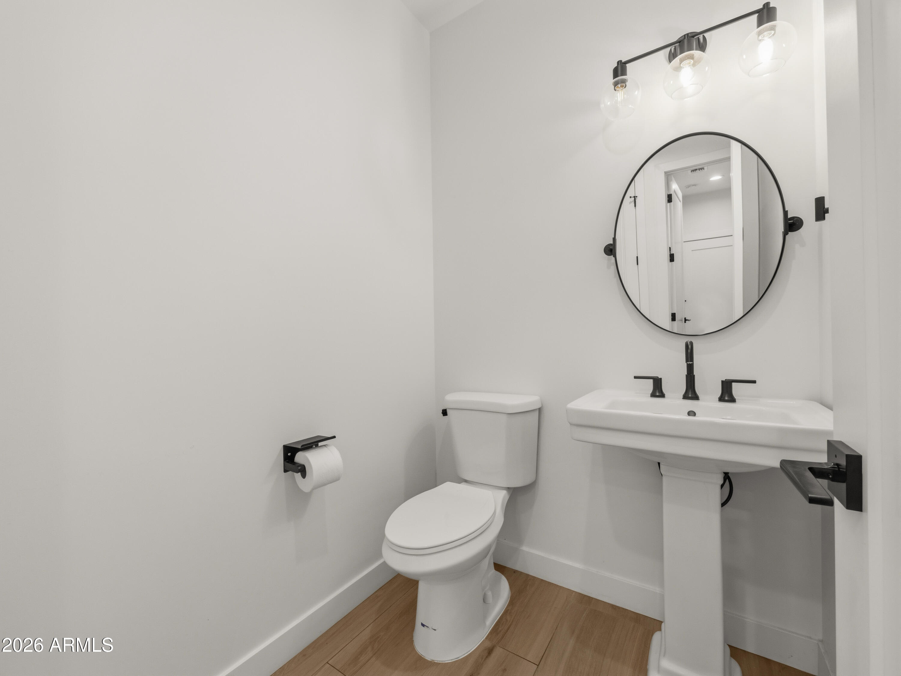 2345 N 28th Place