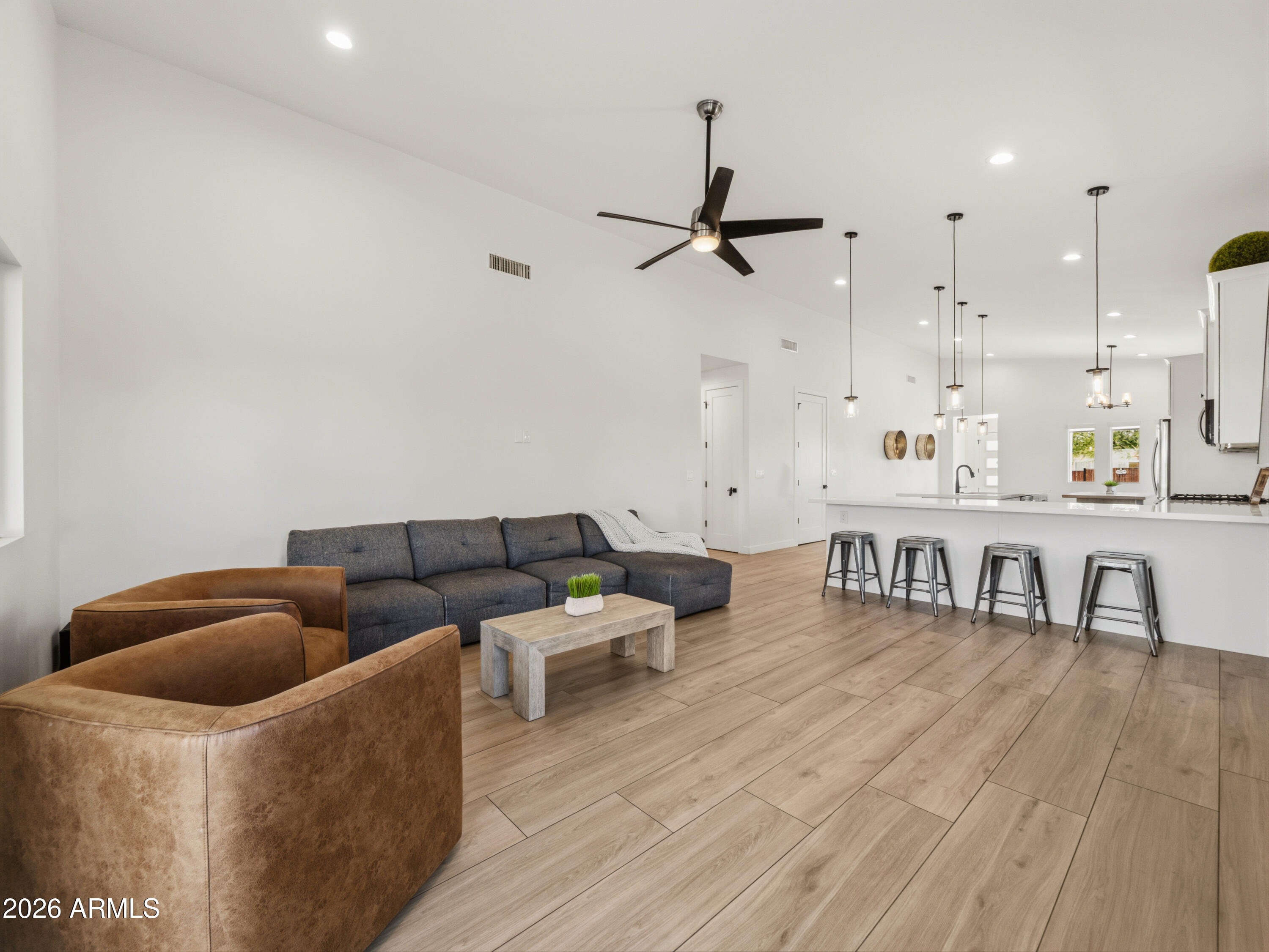 2345 N 28th Place