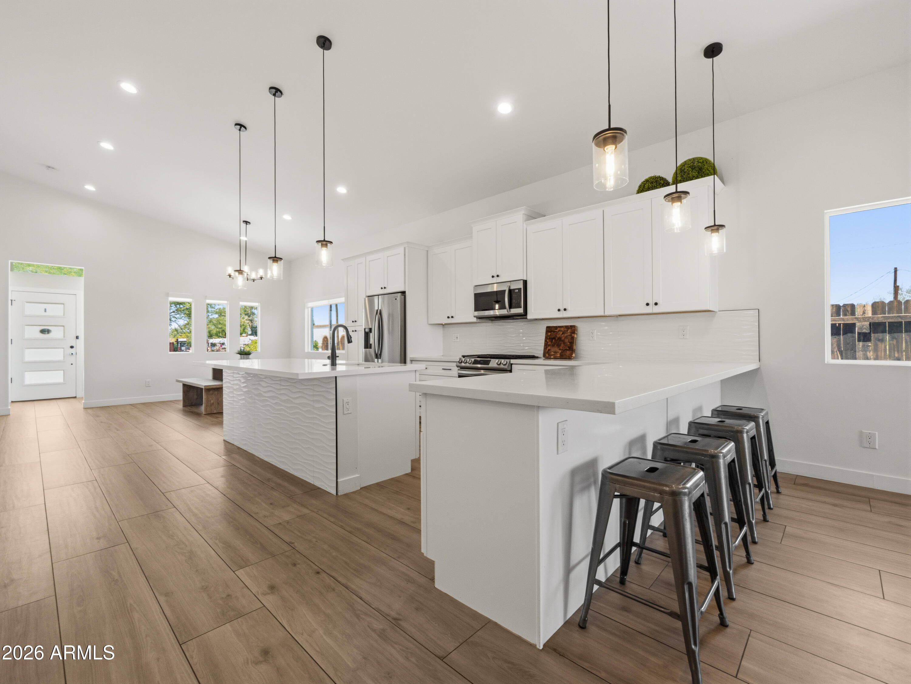 2345 N 28th Place