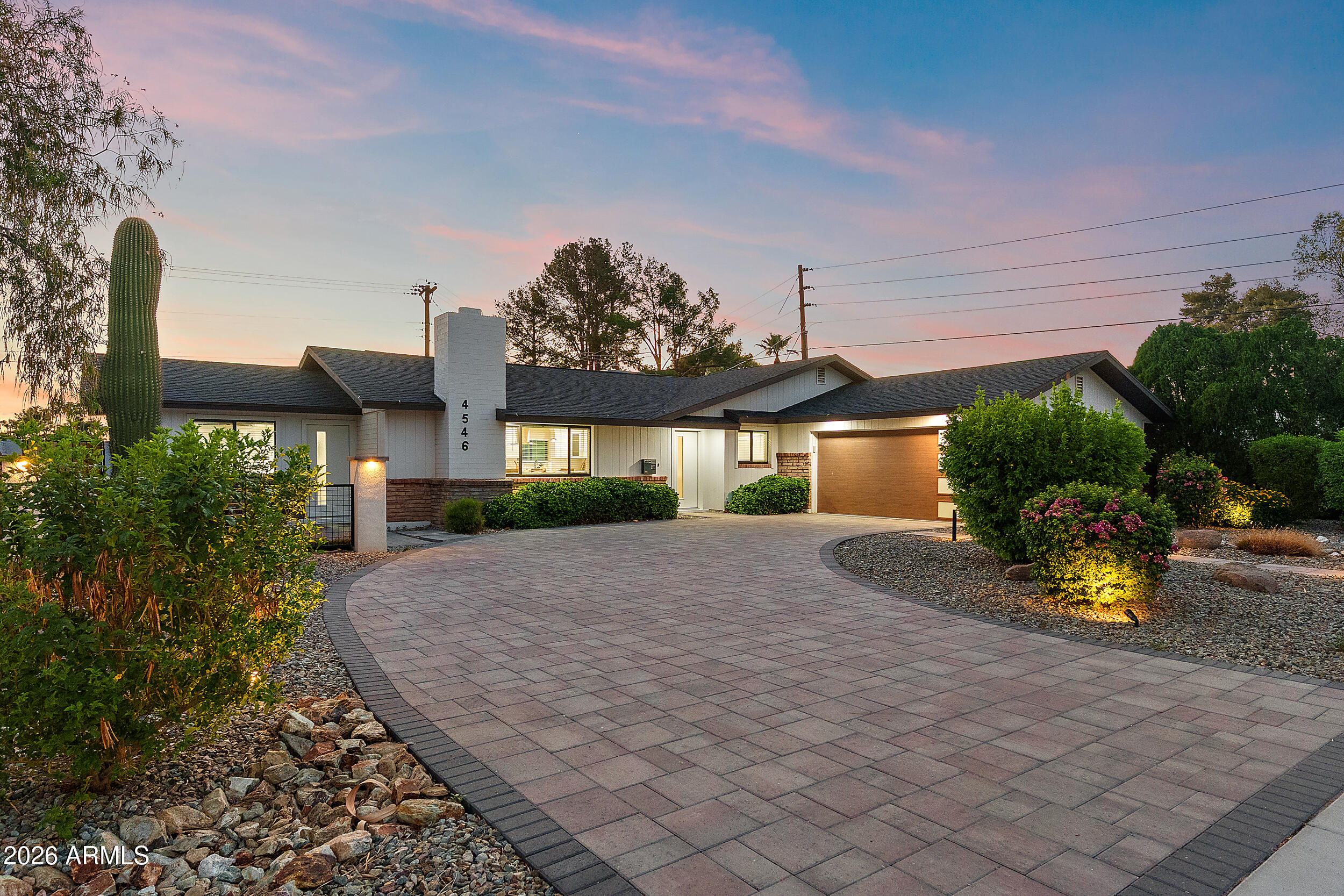 4546 N 86TH Street