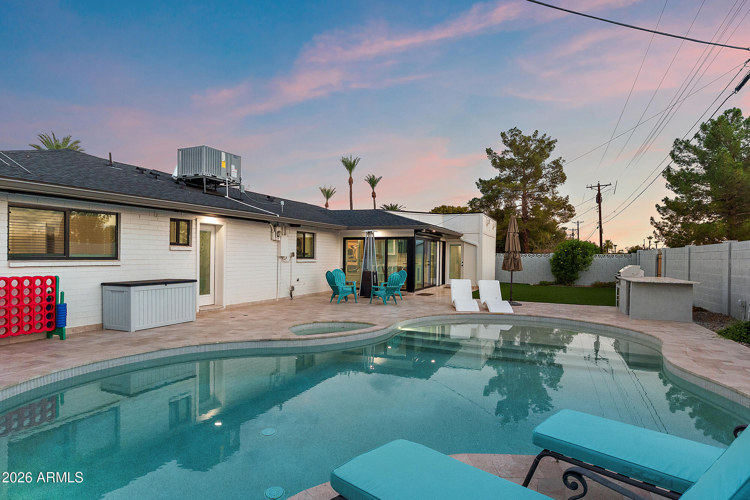 4546 N 86TH Street