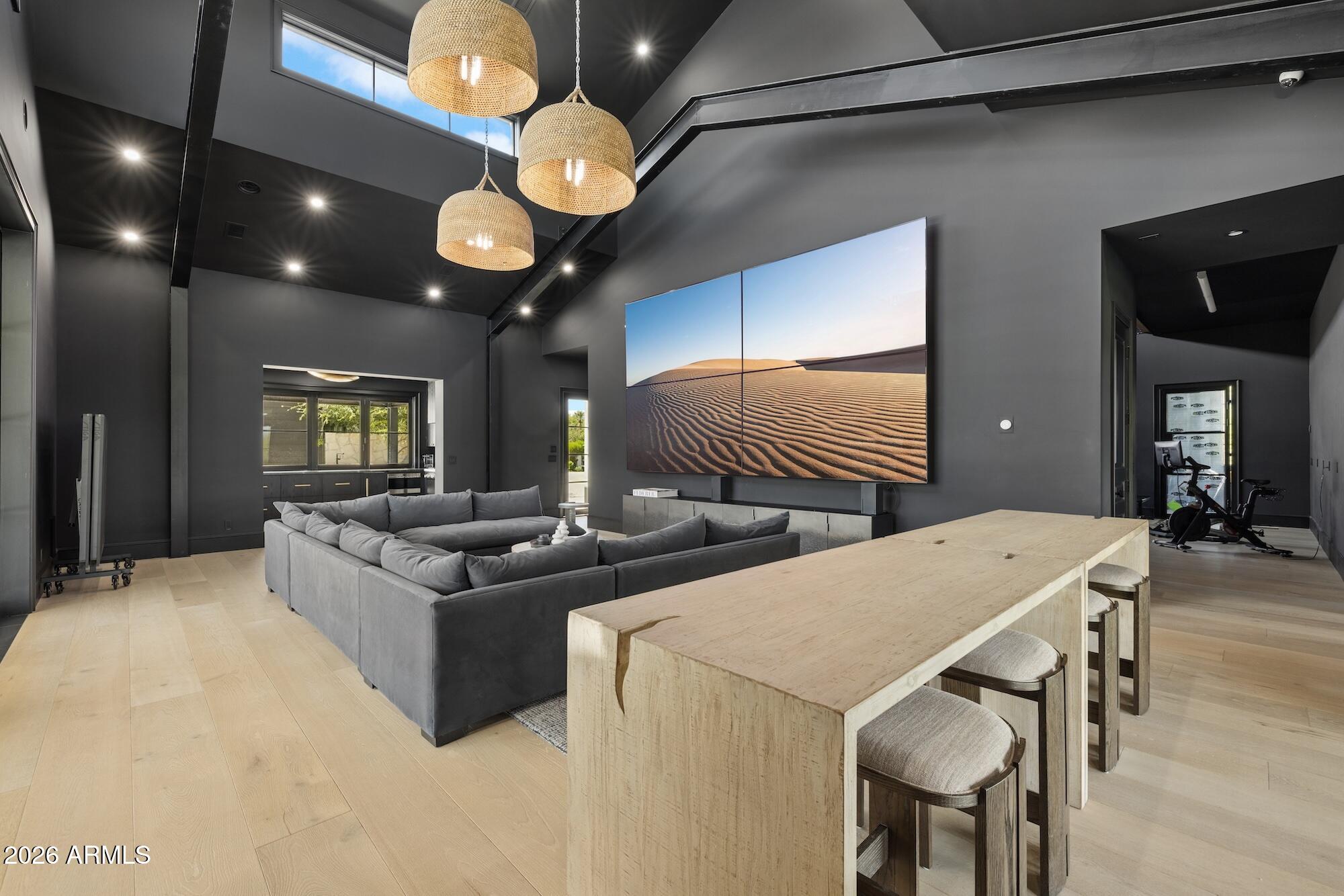 2620 E PALO VERDE Street