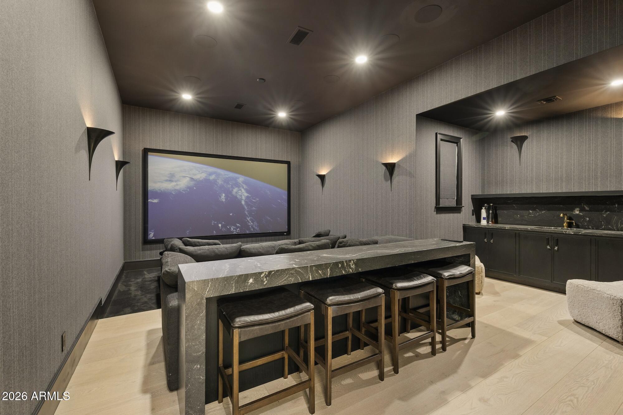 2620 E PALO VERDE Street